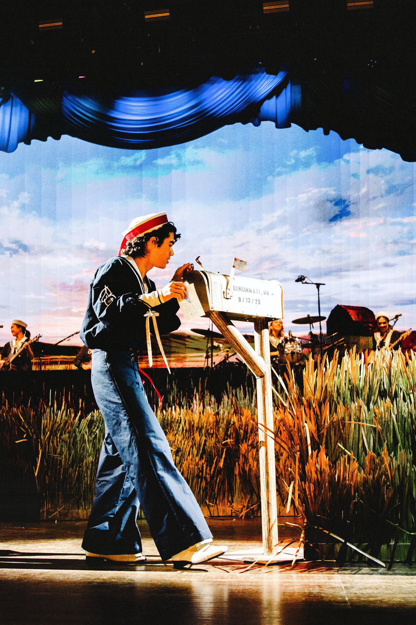 From ‘Sunset Season’ to ‘Wishbone’: Conan Gray Live in Philly