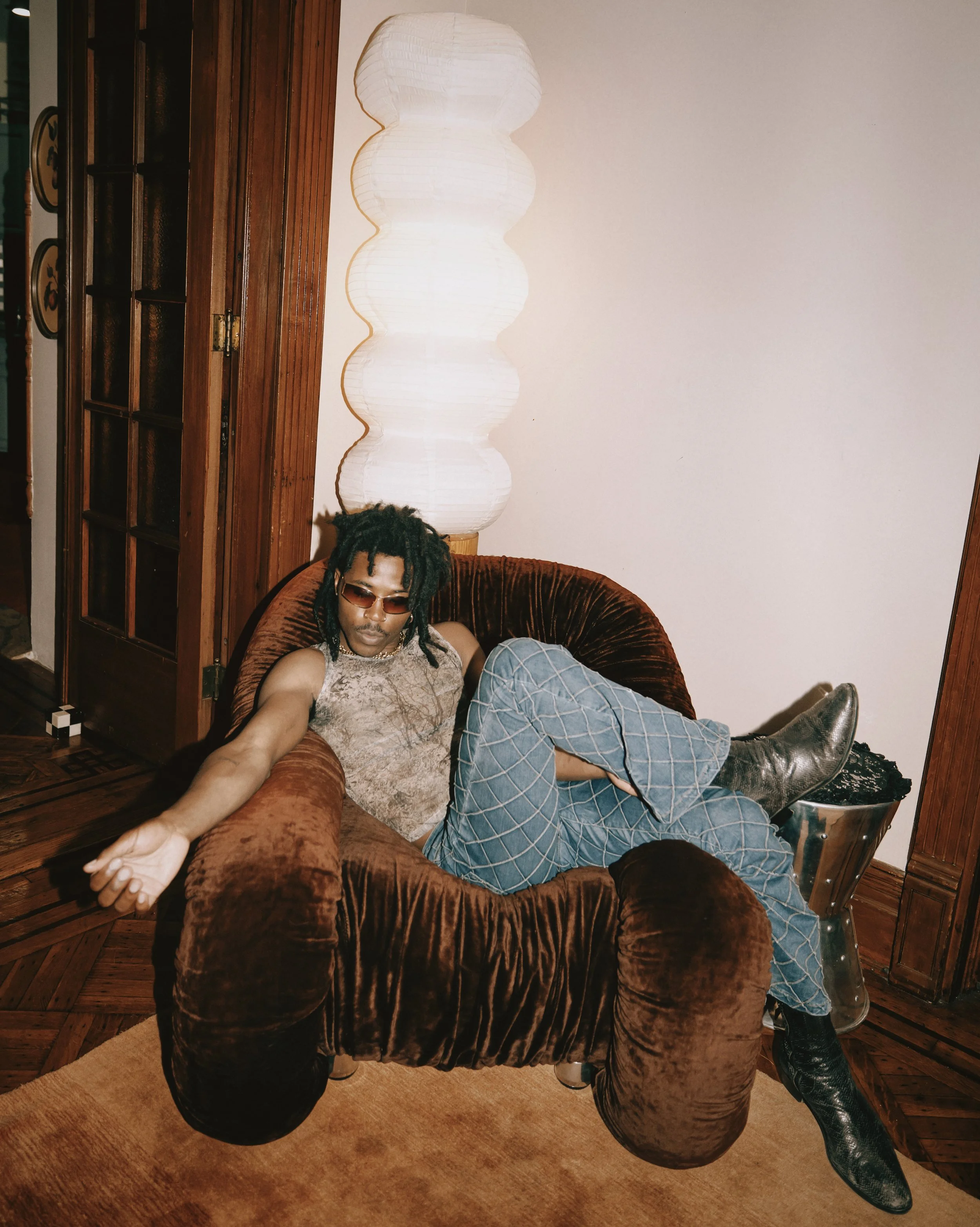 DE’WAYNE is a Hopeless Romantic, and You Should Be Too