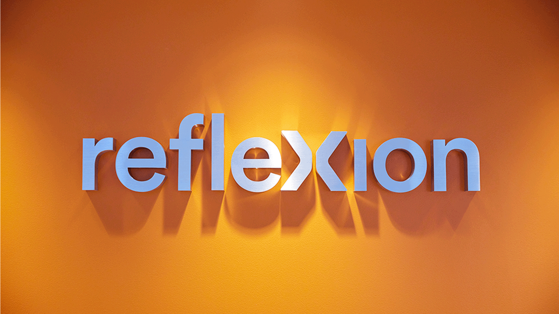 RefleXion+Colored+Beauty+Photos21.png