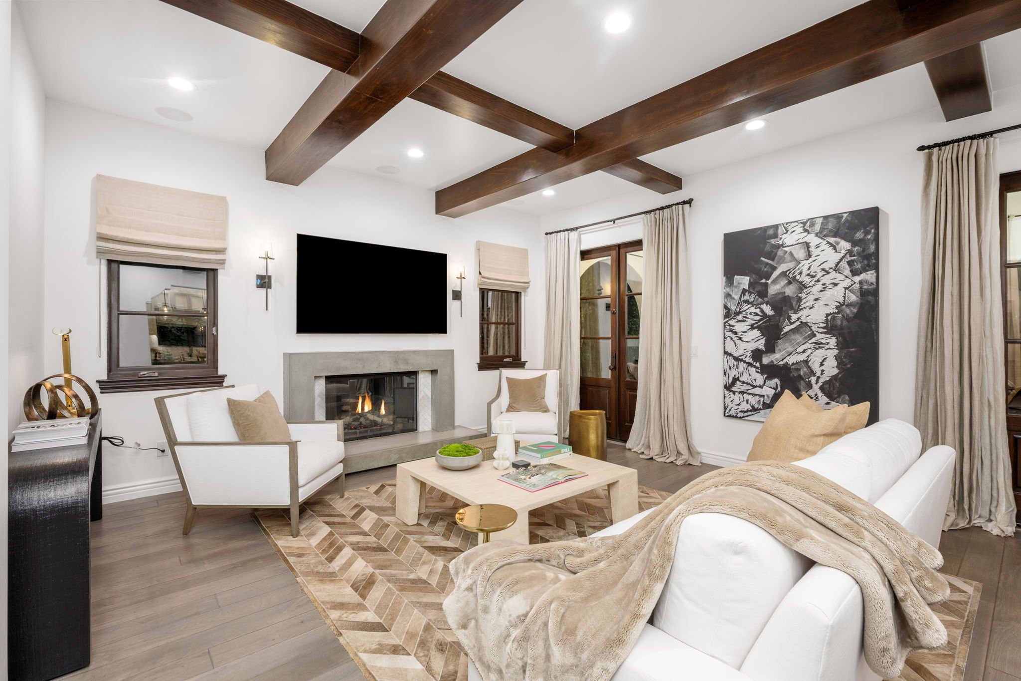 4-web-or-mls-351-n-laurel-ave.jpg