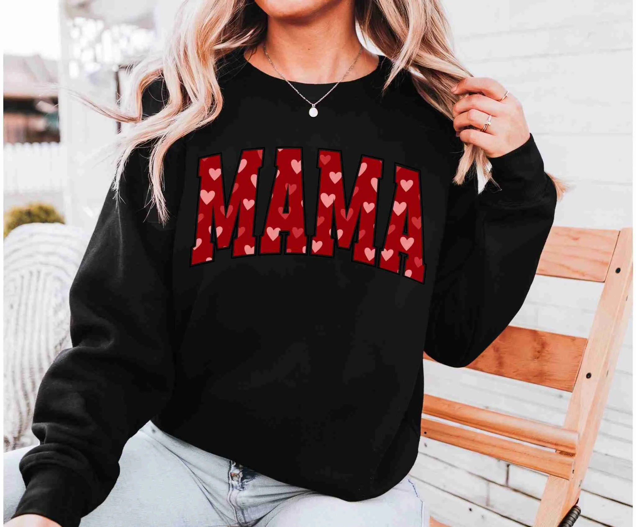 HeartsMamaPng-Tshirt.jpg (4).jpg