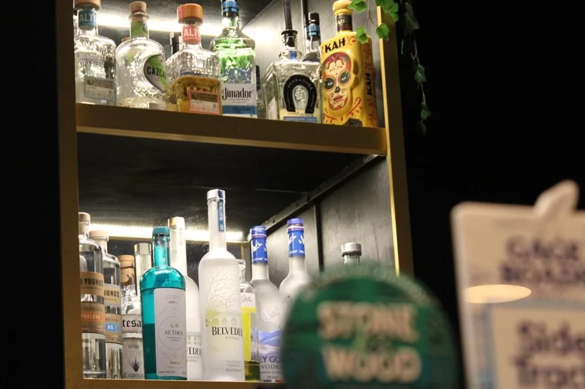 At Naber, Friday nights mean vodka&rsquo;s pouring and tequila&rsquo;s calling.
Kick off the weekend with bold drinks and good vibes all night long.

#beer #wine #funday #goodvibes #memories #bar #leederville