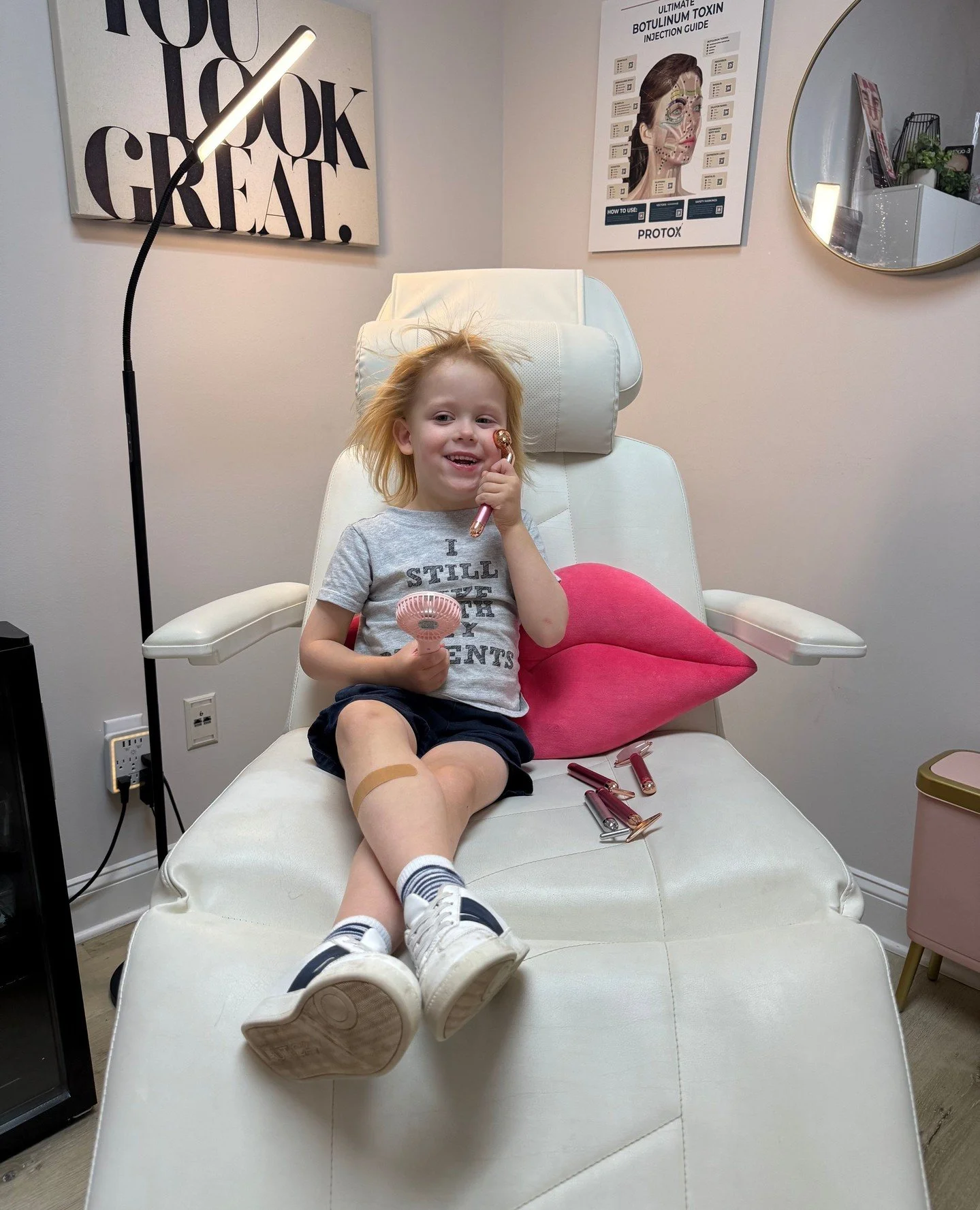 ✨ A little behind-the-scenes from today 💛⁠
⁠
While I was catching up on paperwork, my littlest sidekick, Silas, decided to &ldquo;help&rdquo; from my chair. ⁠
⁠
Building this dream hasn&rsquo;t been easy. It&rsquo;s long days, late nights, and a lot