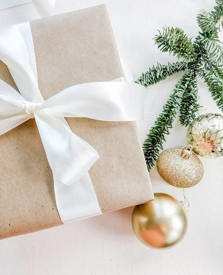 Holiday Specials Are HERE 🎁✨⁠
⁠
&lsquo;Tis the season&hellip; to treat yourself! 💁&zwj;♀️⁠
⁠
Our 2025 Holiday Specials have officially arrived &mdash; and they are GOOD.⁠
Like&hellip; best deals of the year good. 👀⁠
⁠
Here&rsquo;s what you can sna