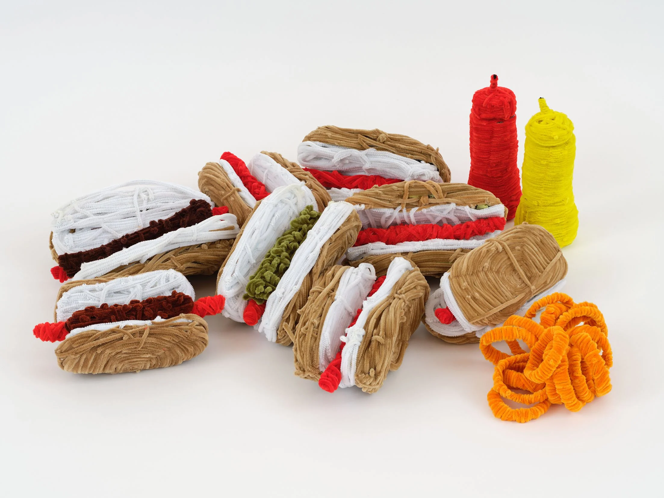 Montrel Beverly Hot dog, 2025 Pipe cleaners 12 x 8 in 30.5 x 20.3 cm