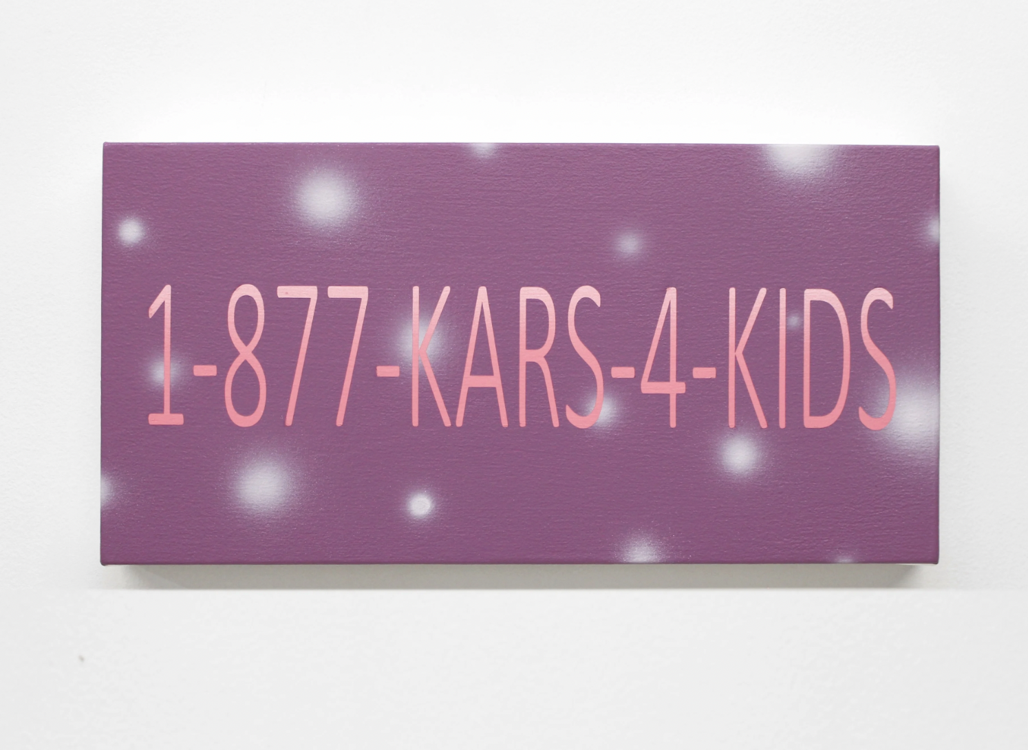 Hunter Harvey 1-877-KARS-4-KIDS, 2026 Flashe & acrylic on canvas 8 x 16 in 20.3 x 40.6 cm (HH26.001)