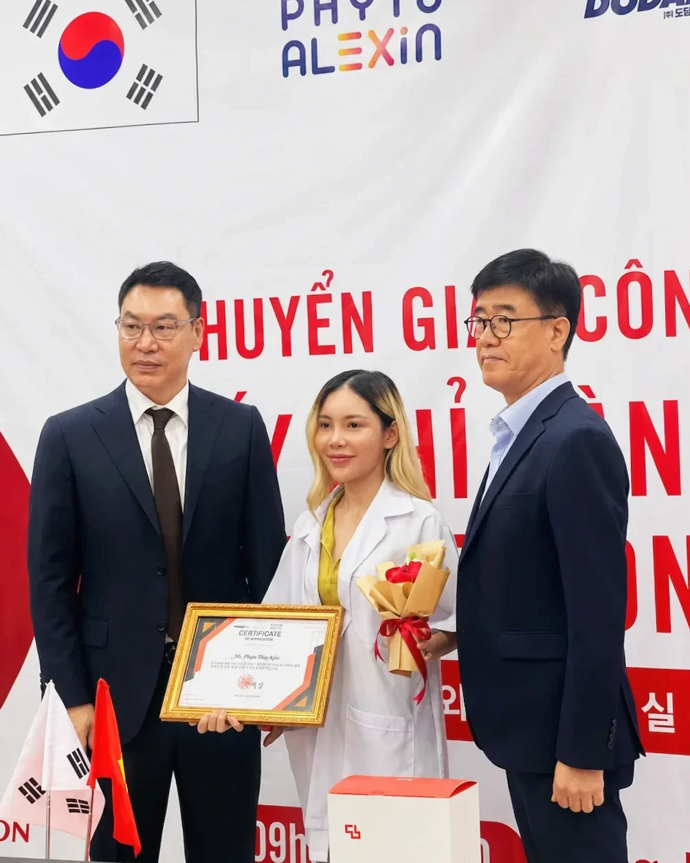 Đội ngũ Hugo Beauty tham gia chương trình đào tạo thẩm mỹ chuyên nghiệp