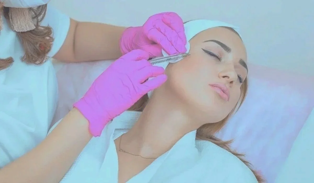Tiêm BAP – kỹ thuật trẻ hóa da với Hyaluronic Acid tinh khiết, giúp da căng bóng và săn chắc tự nhiên.
