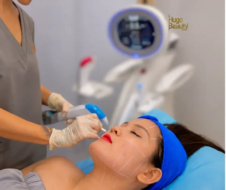 HIFU session with the Ultraformer MPT device at Hugo Beauty