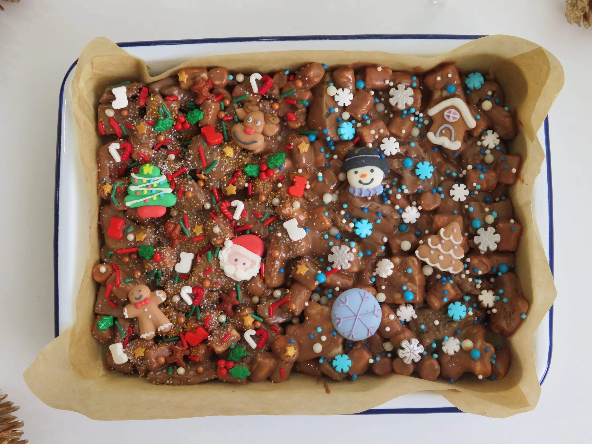 tray of rocky road with christmas toppings