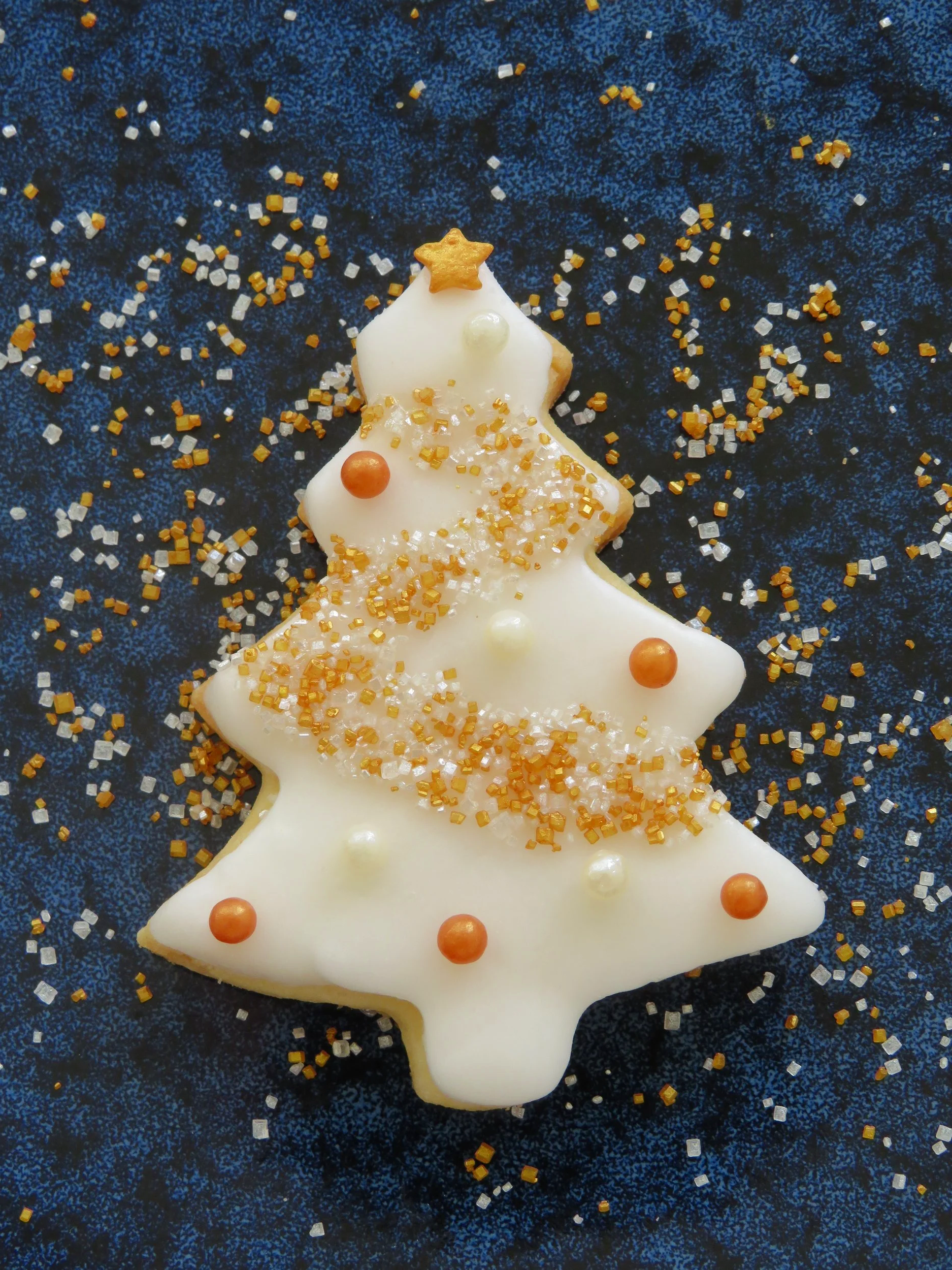 BEST and EASIEST Way to Decorate Christmas Cookies