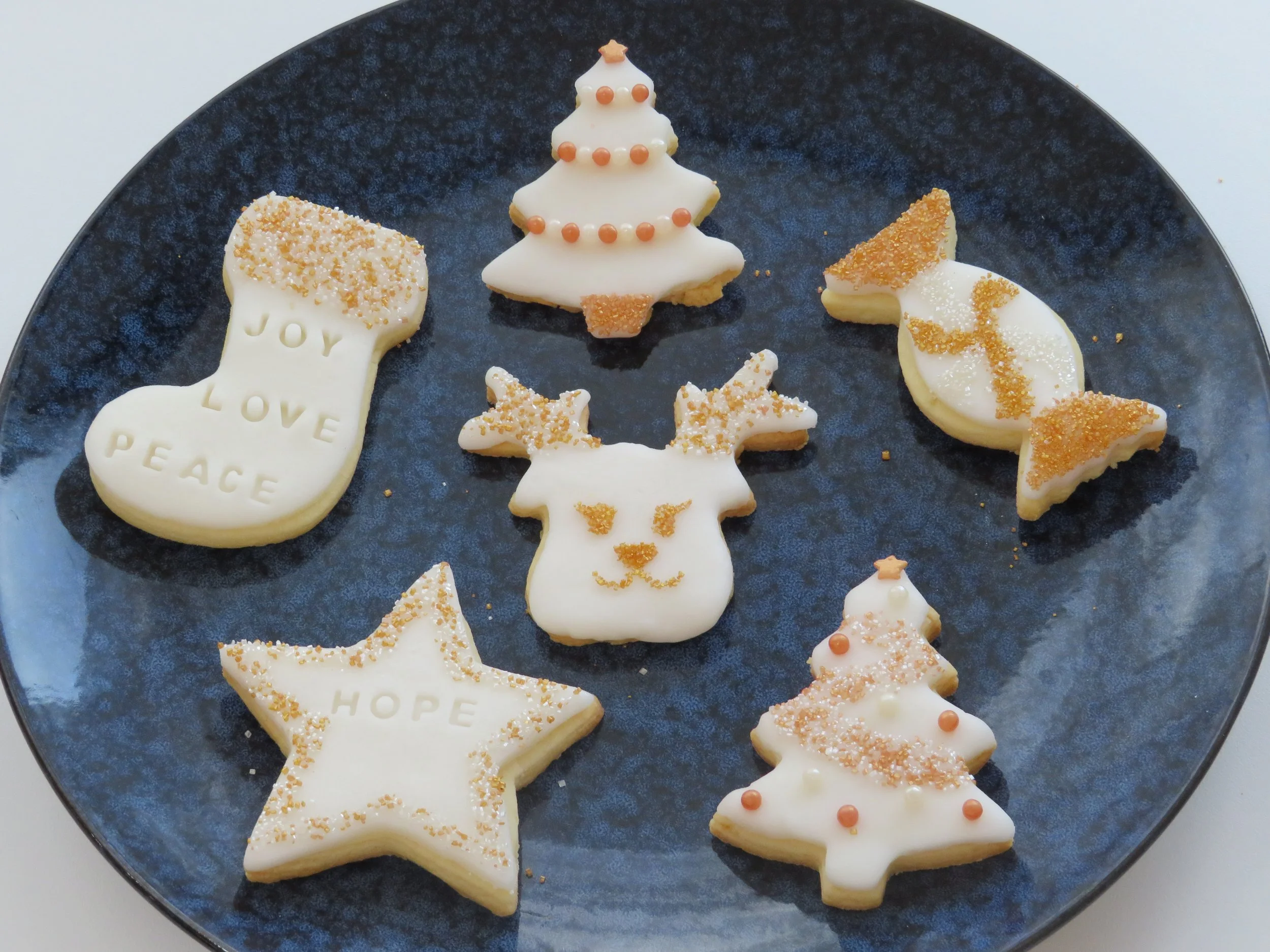 Fondant Iced Gold and White Christmas Sugar Cookies