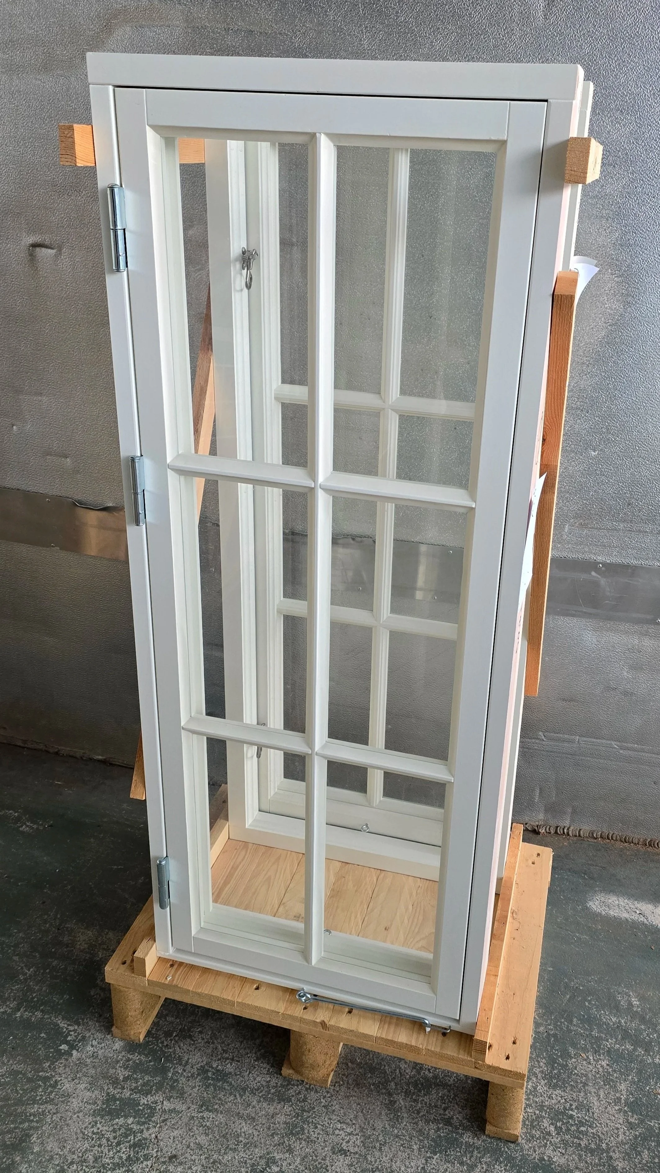 Utåtgående fönster 1+1