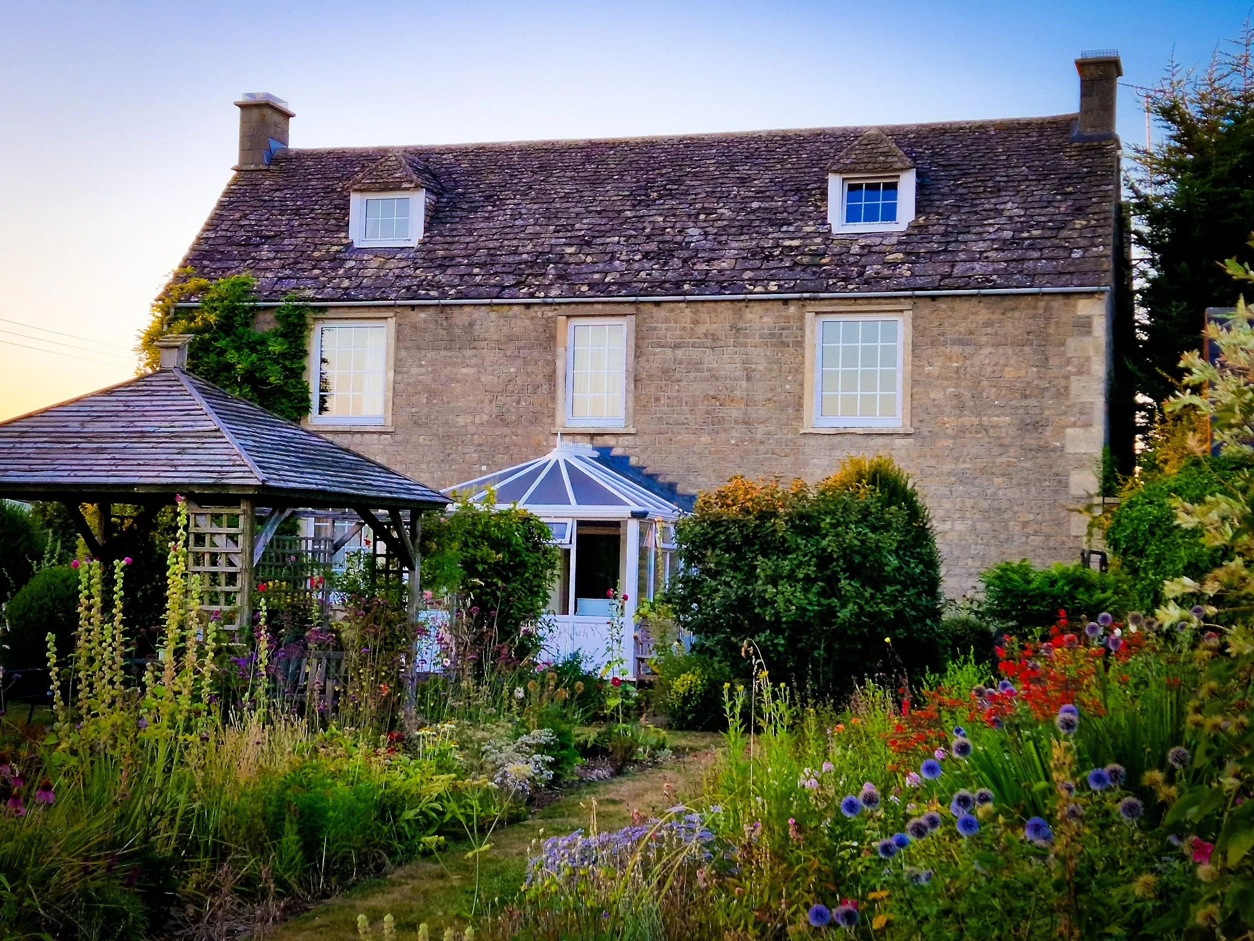 Wiltshire - Garden Design & Planting