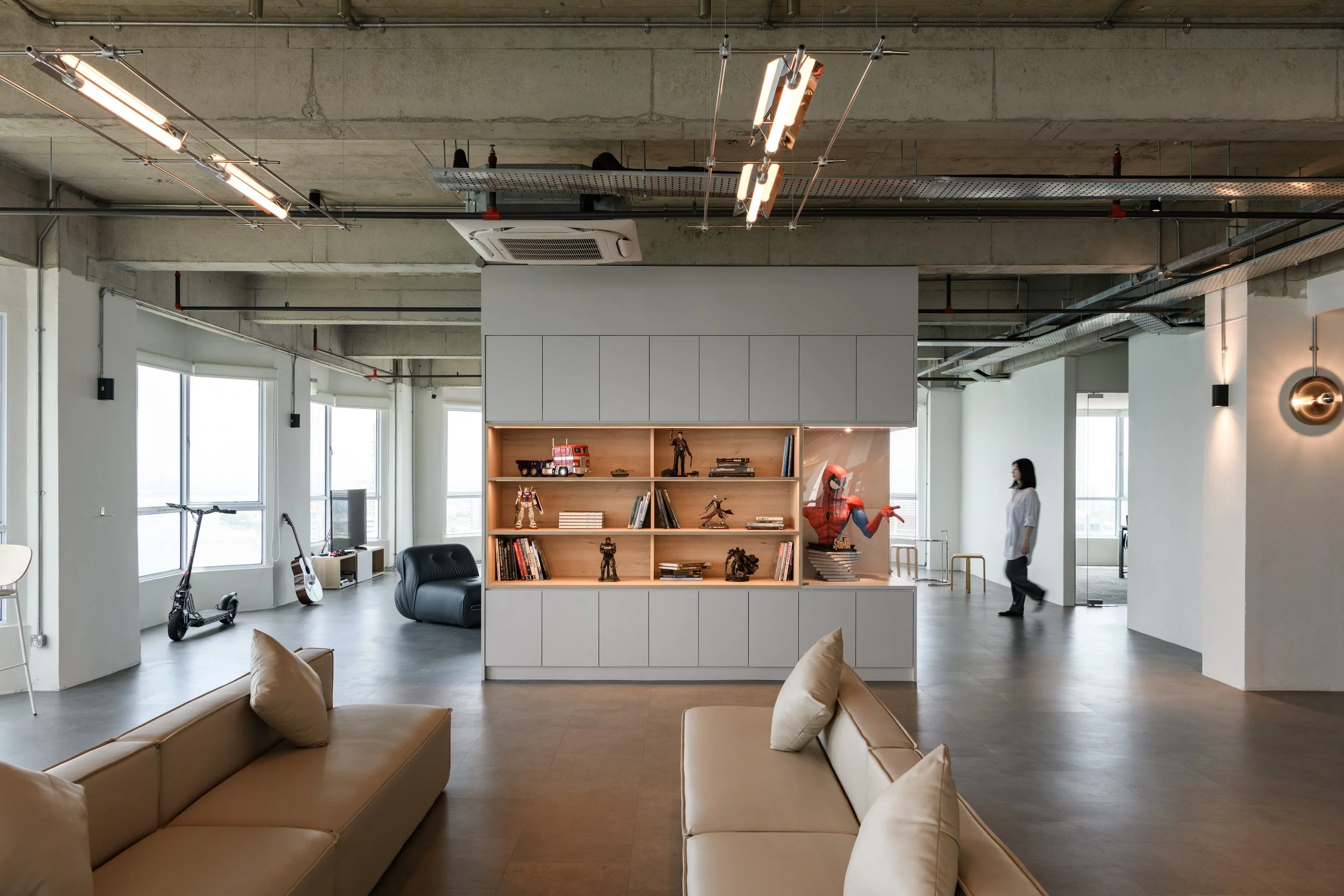 V2409-07 DSC00229.jpg