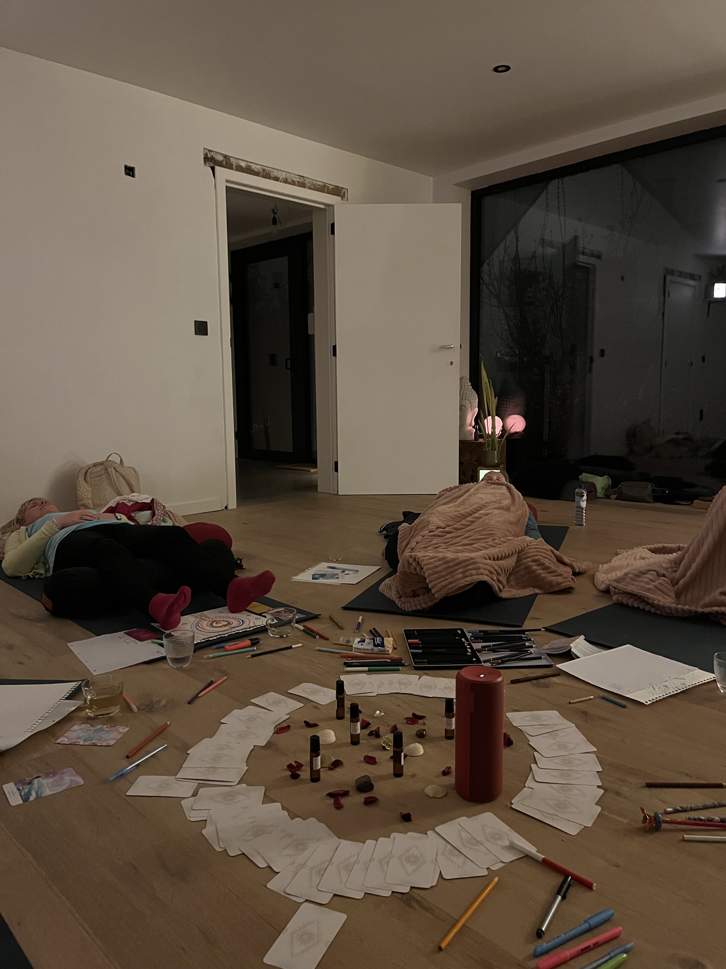 A magical circle for connection