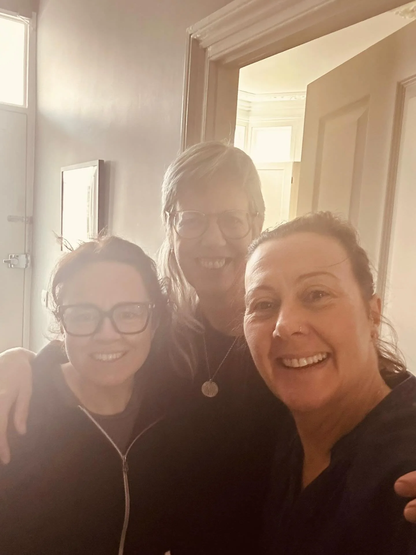 🙌 Sometimes, birth needs a village. A circle of women holding, nurturing, and supporting&hellip;not just the woman bringing new life into the world, but each other too. Lifting one another when energy dips, sharing strength when it&rsquo;s needed mo