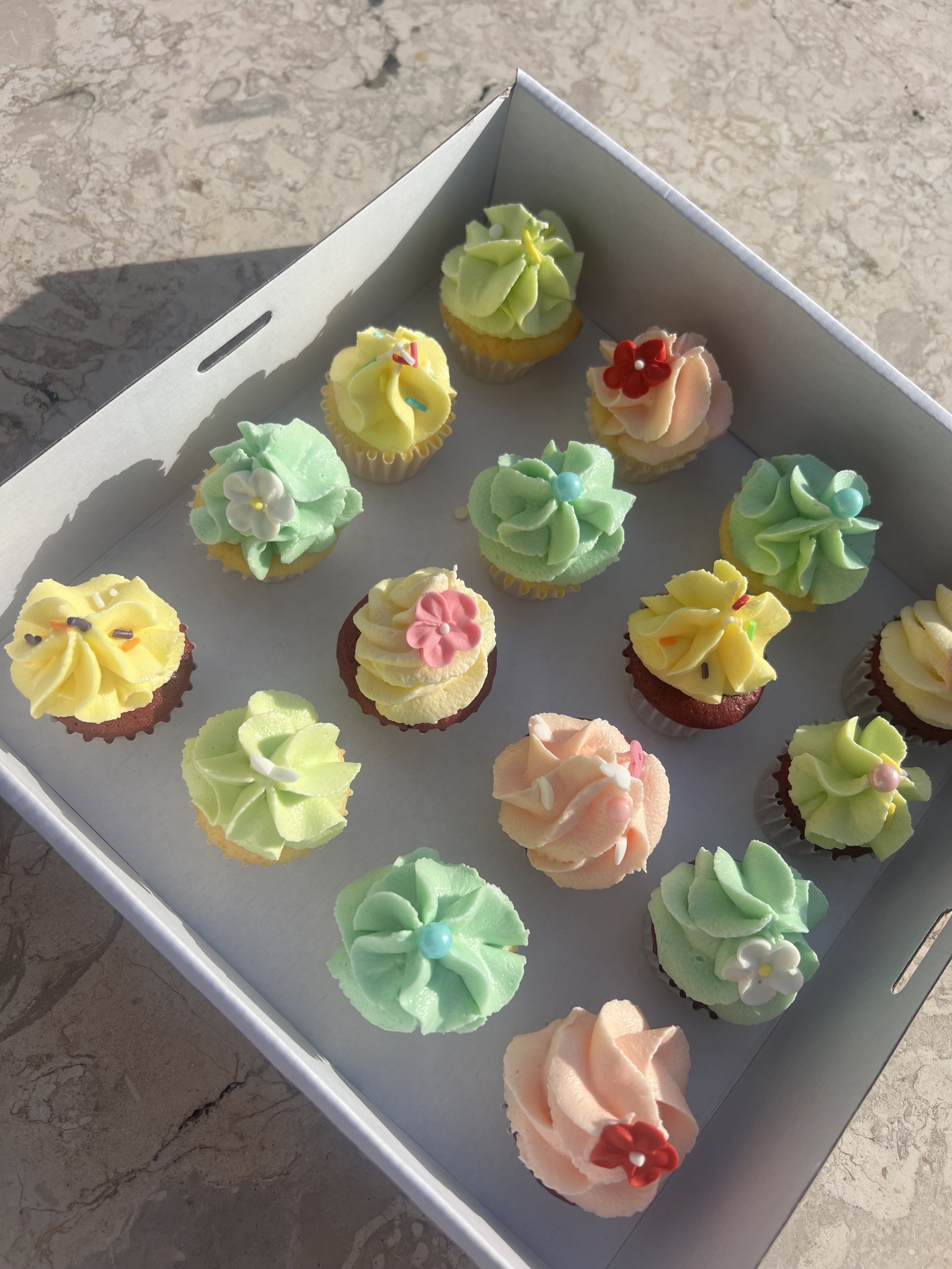 (ADD ON) Mini Cupcakes (30)