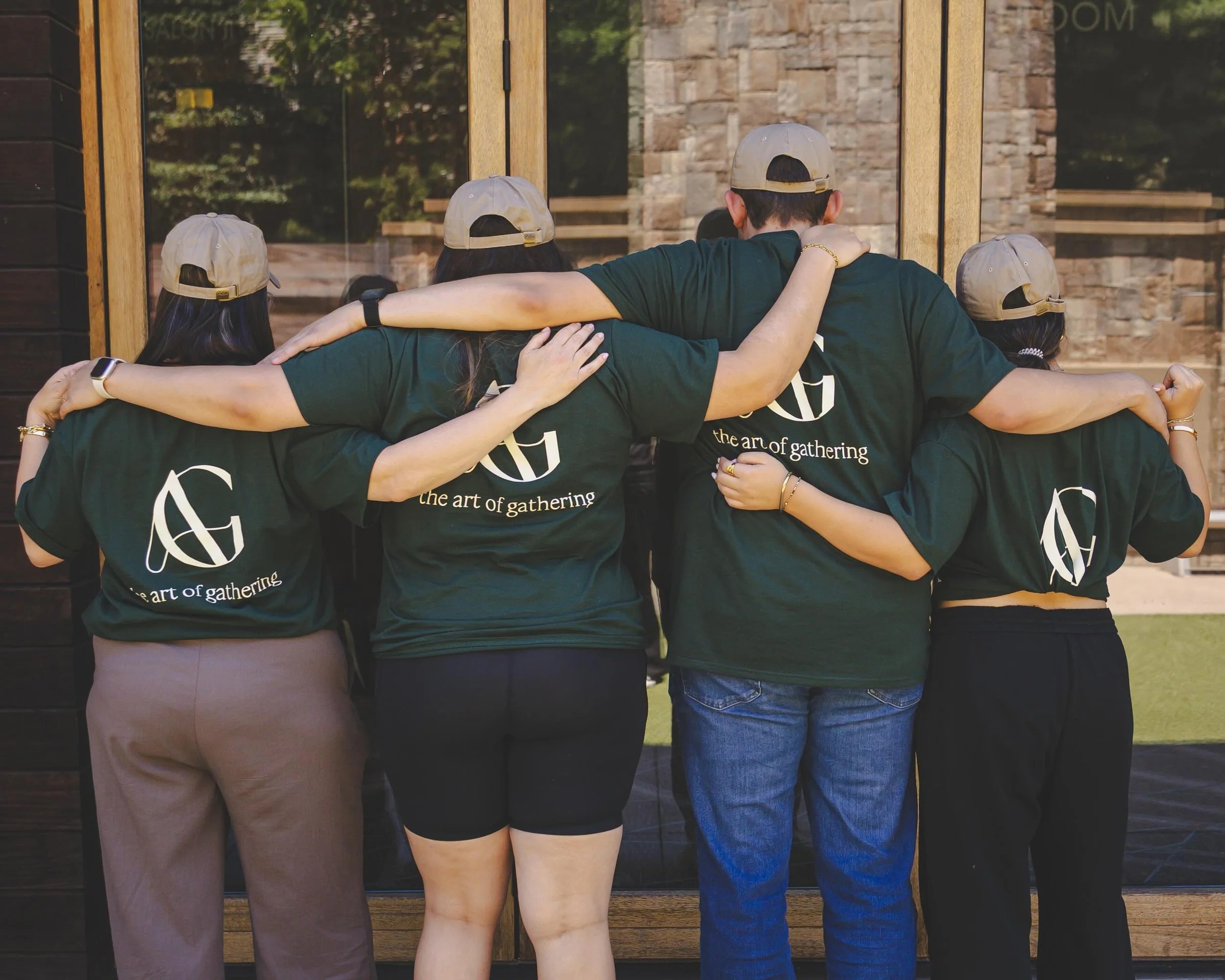 Teamwork makes the dream work ✨ we are so proud to operate as a family run business in the triangle area 🩷

.
#raleighnc #raleighevents