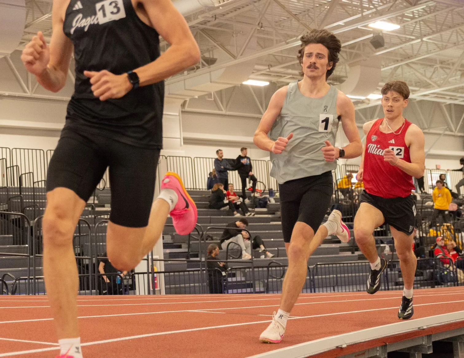How to Race the 800m: A Complete Guide for High School Runners