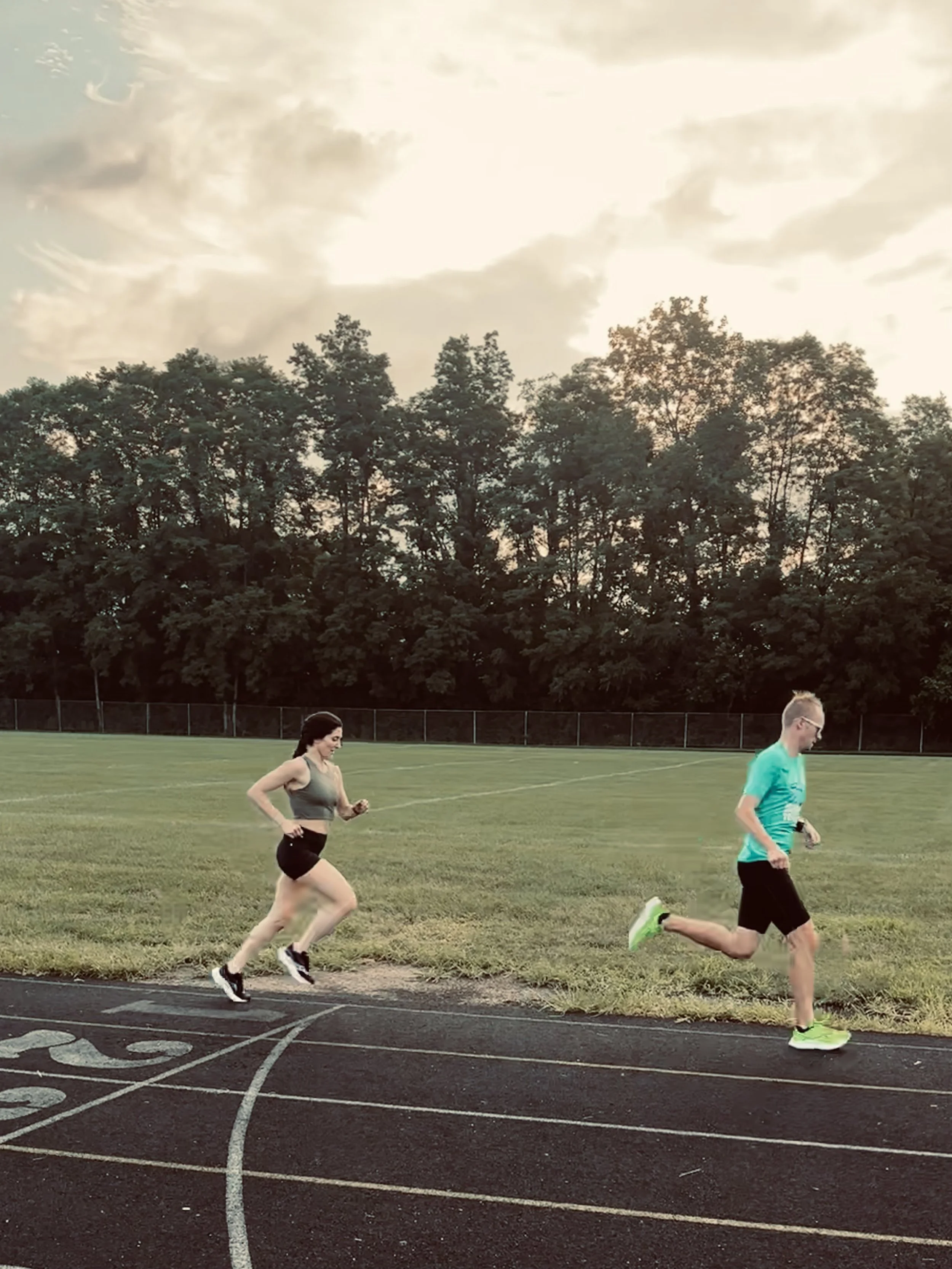 Post-collegiate runners breaking their time goals after working with Roeder Multisport this past season