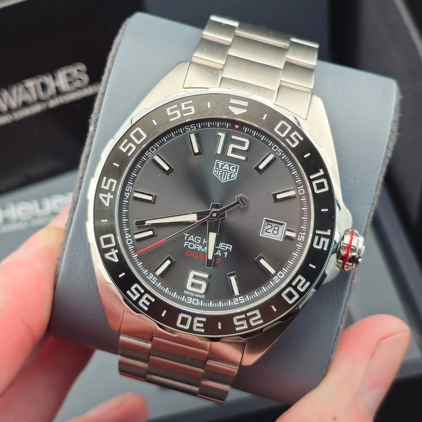 🔥🔥🔥 FOR SALE 🔥🔥🔥 

For sale is this 2022 TAG Heuer Formula 1 Calibre 5 Automatic (43mm), reference WAZ2011.BA0842, in excellent condition and offered as a full set. There&rsquo;s a small blemish on the case side as pictured, but otherwise it&rs