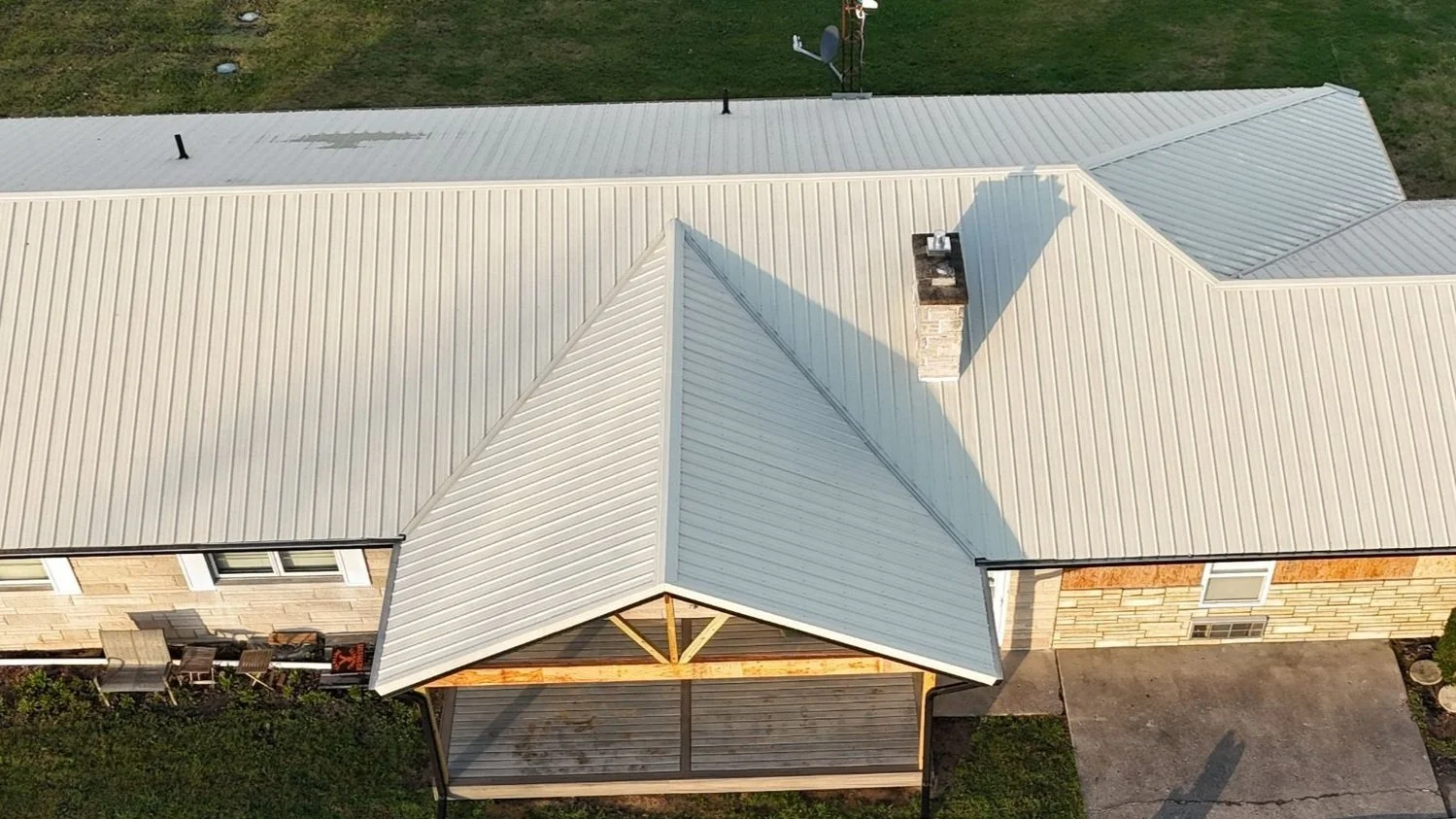 Roof replacement in Madison Indiana