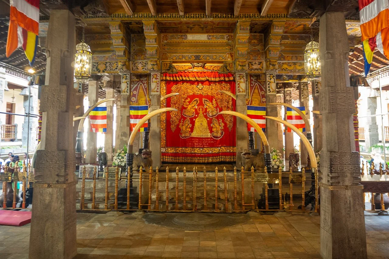 Dalada Malifawa - der Zahntempel von Kandy