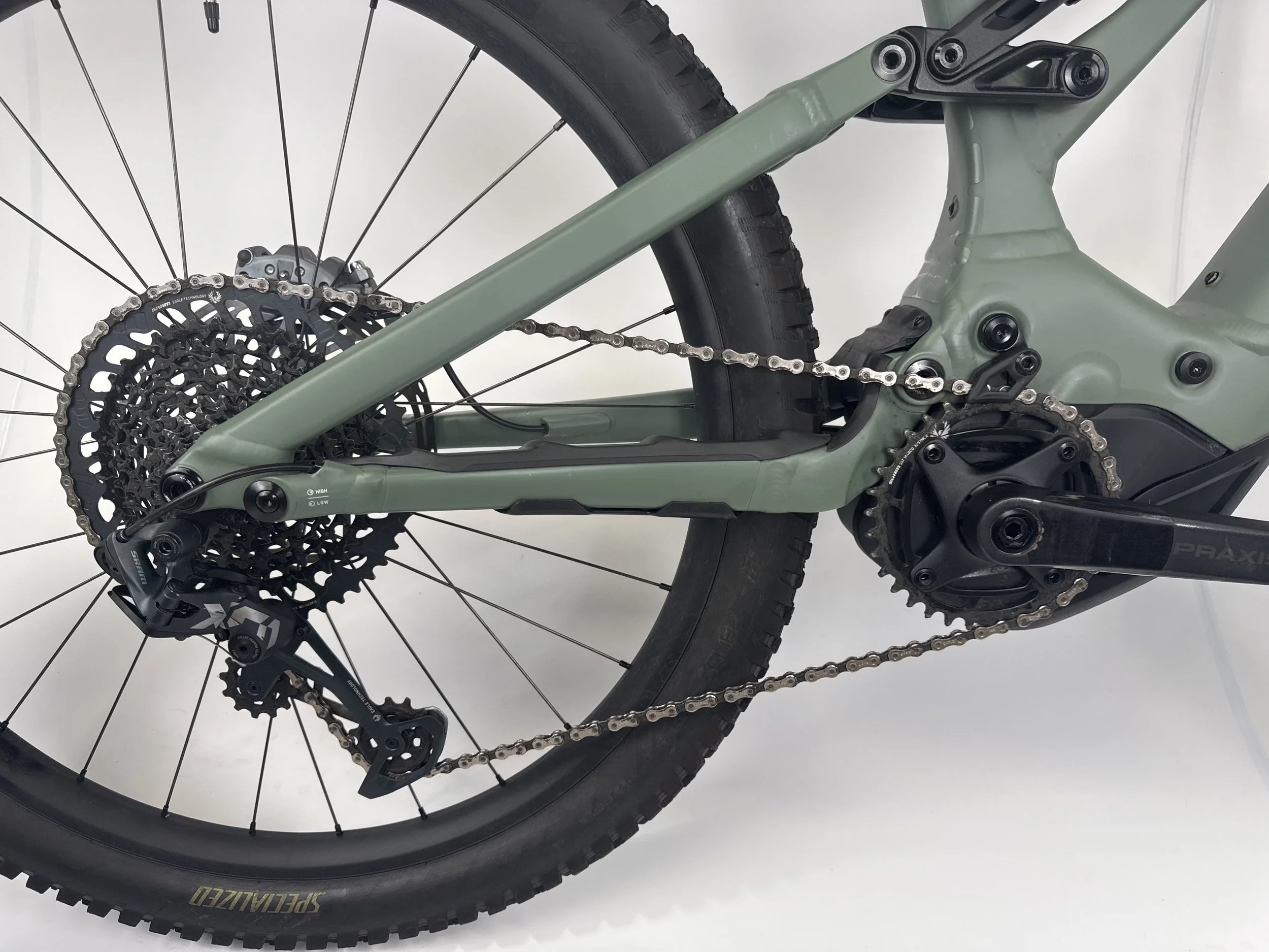 3_321 - 11 Drivetrain.jpg