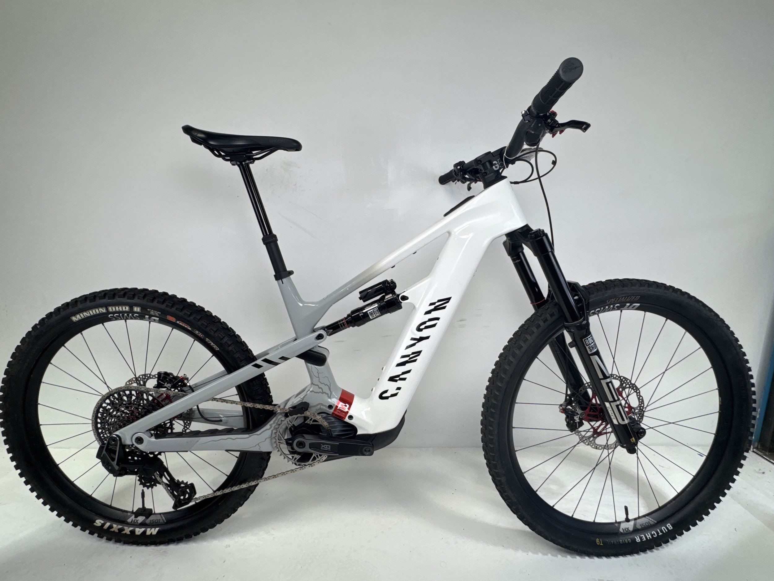 3_309 - 01 Drive Side Full Bike.jpg
