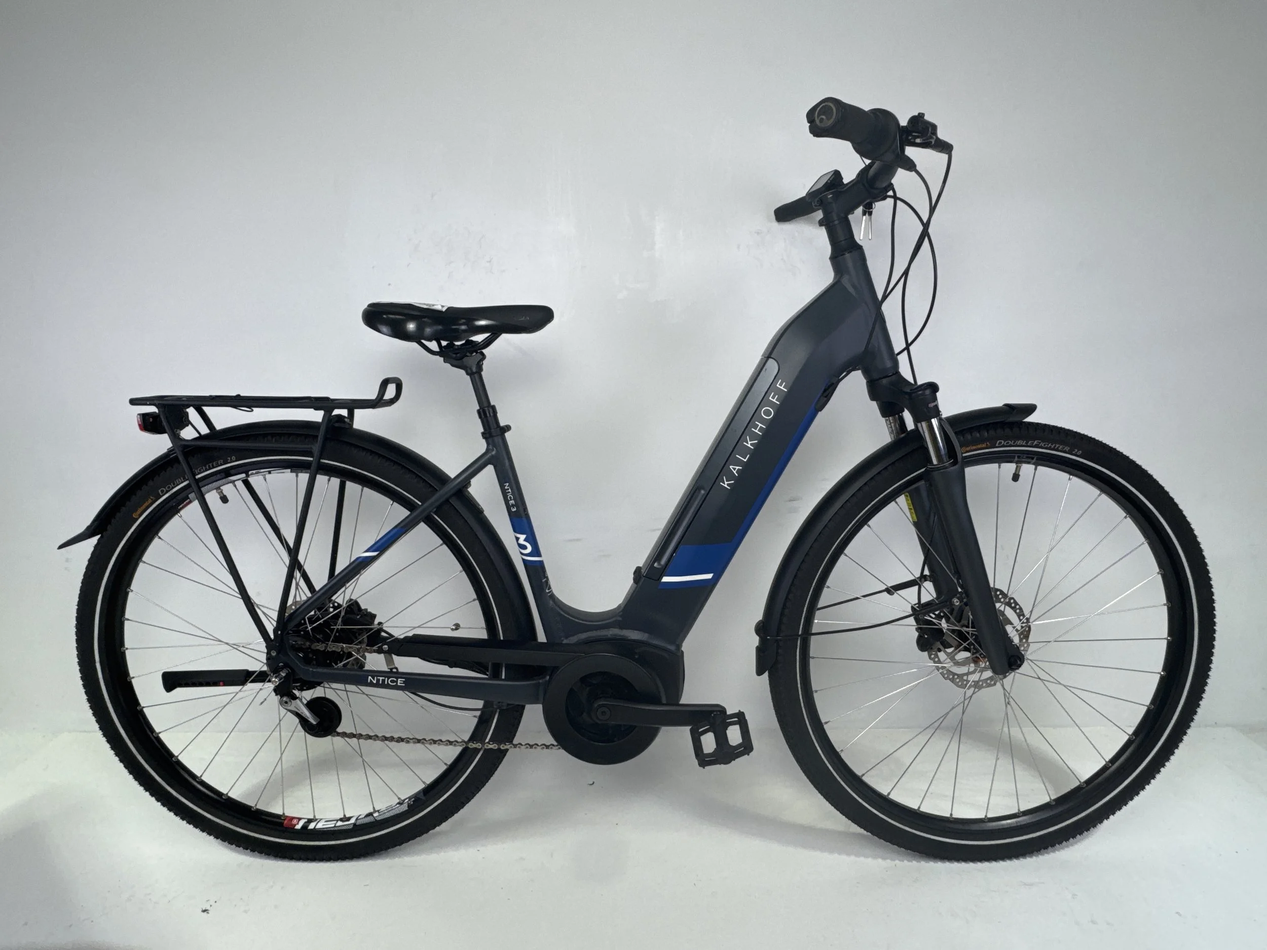 3_273 - 01 Drive Side Full Bike.jpg