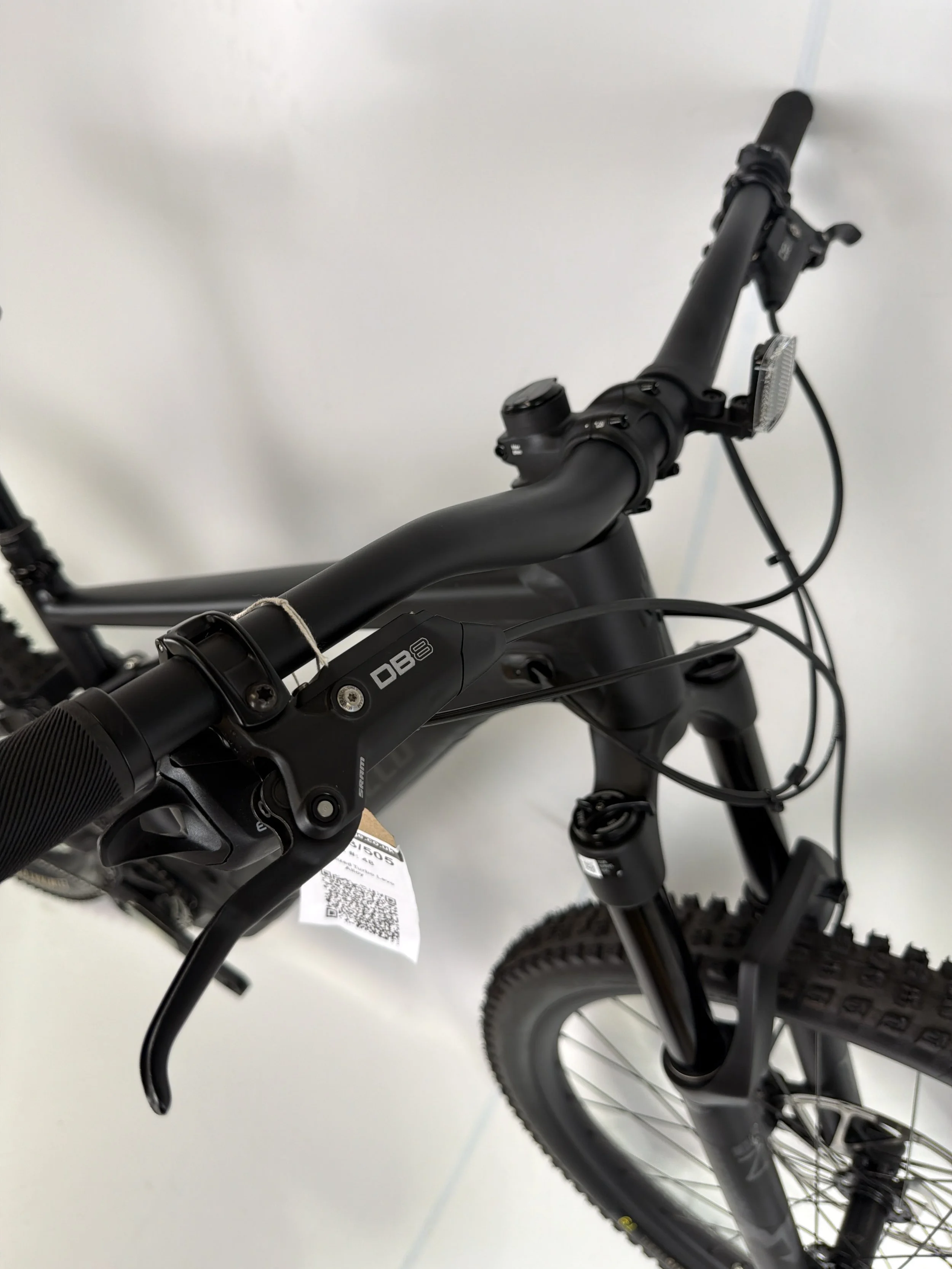 3_505 - 07 Brake Levers.jpg