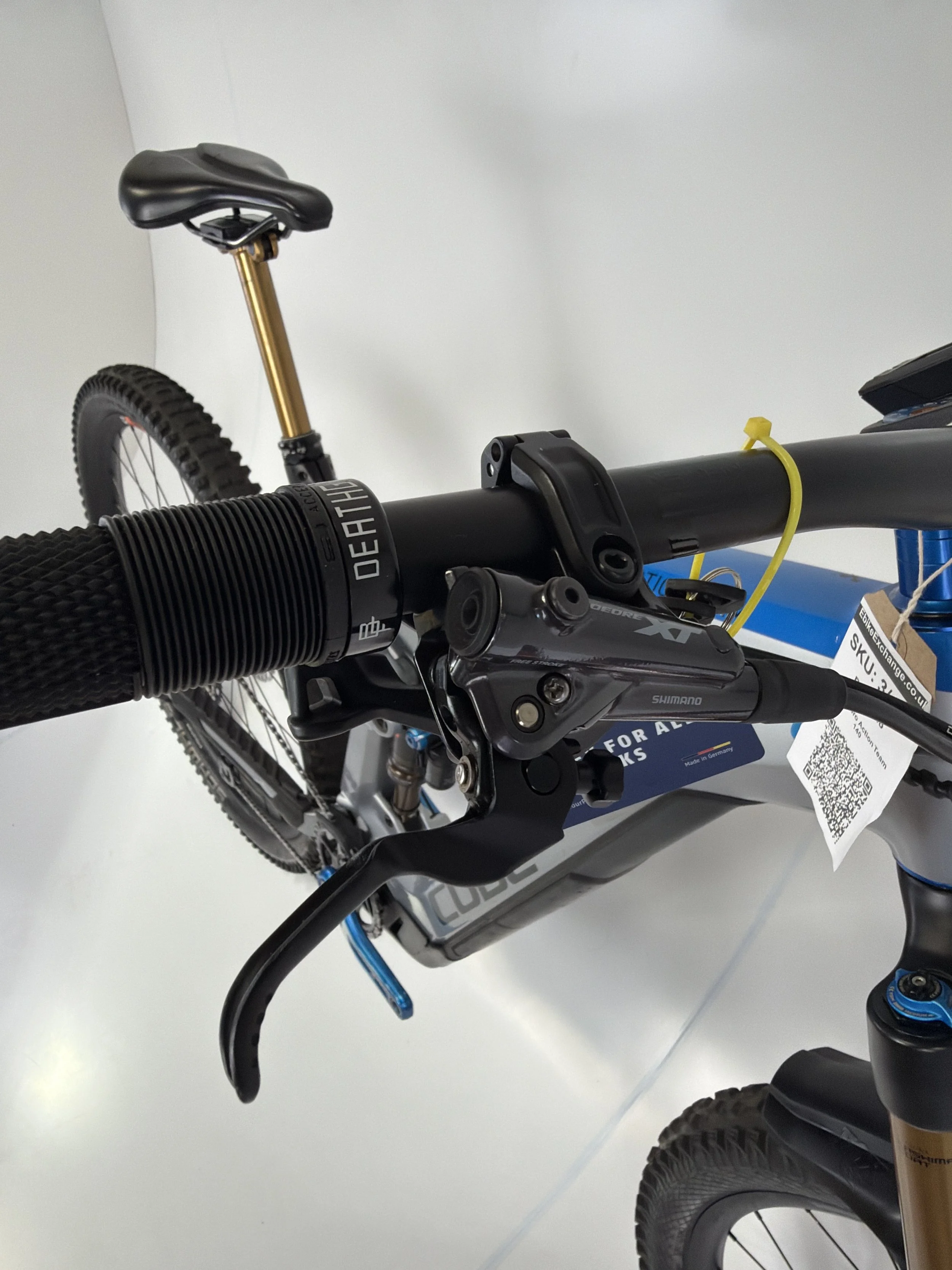 3_410 - 07 Brake Levers.jpg
