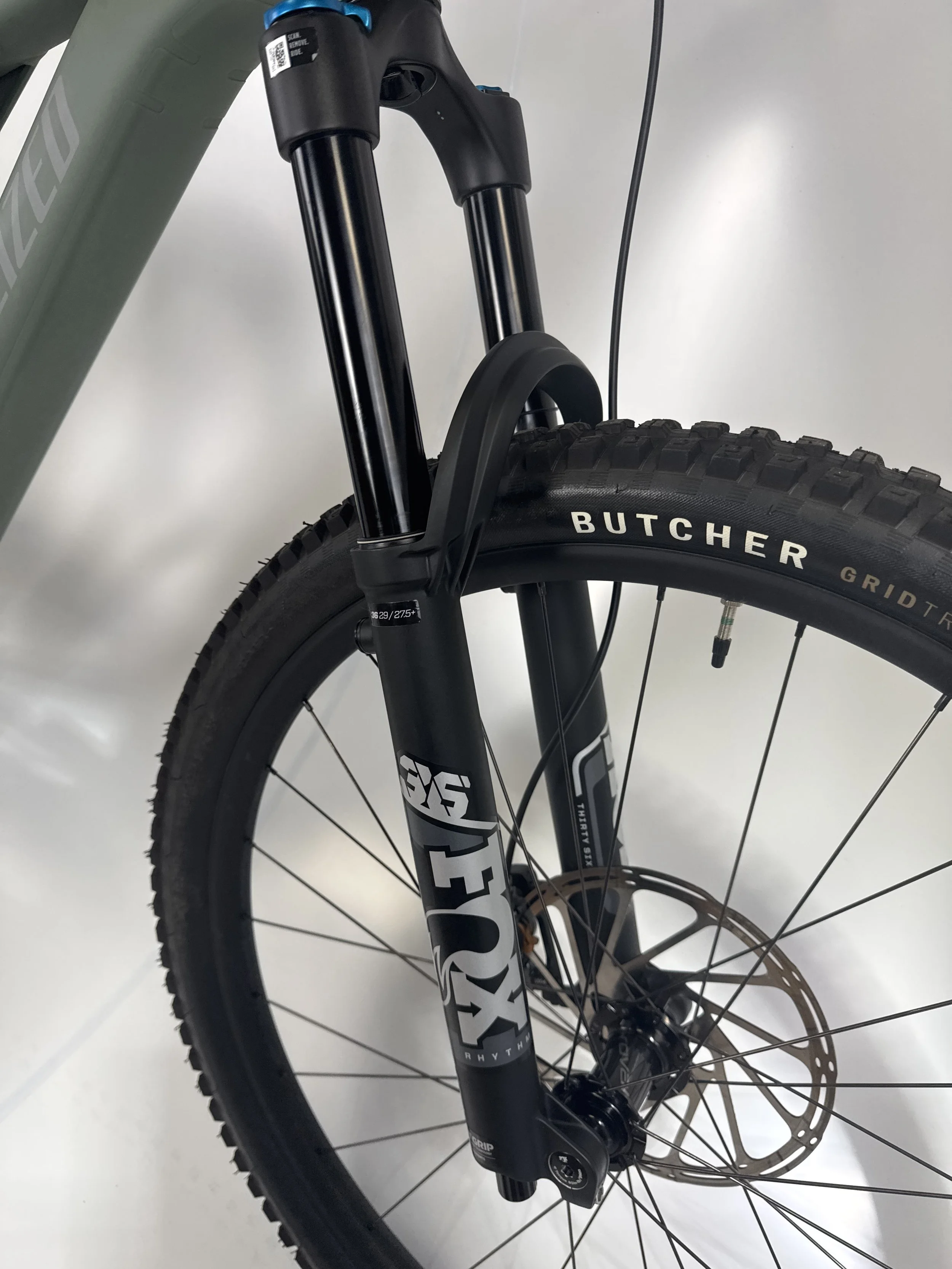 3_321 - 09 Fork.jpg