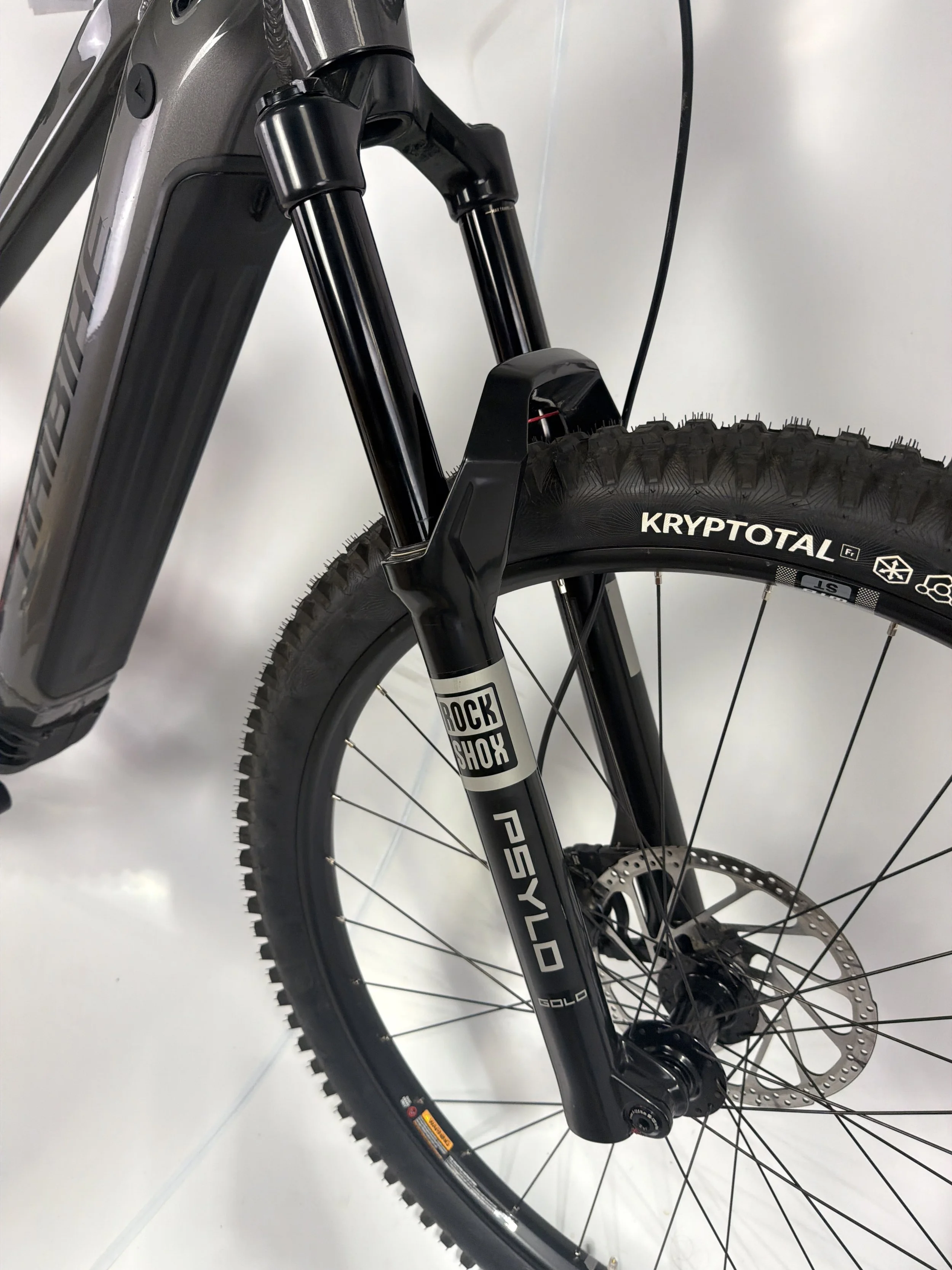 3_425 - 09 Fork.jpg