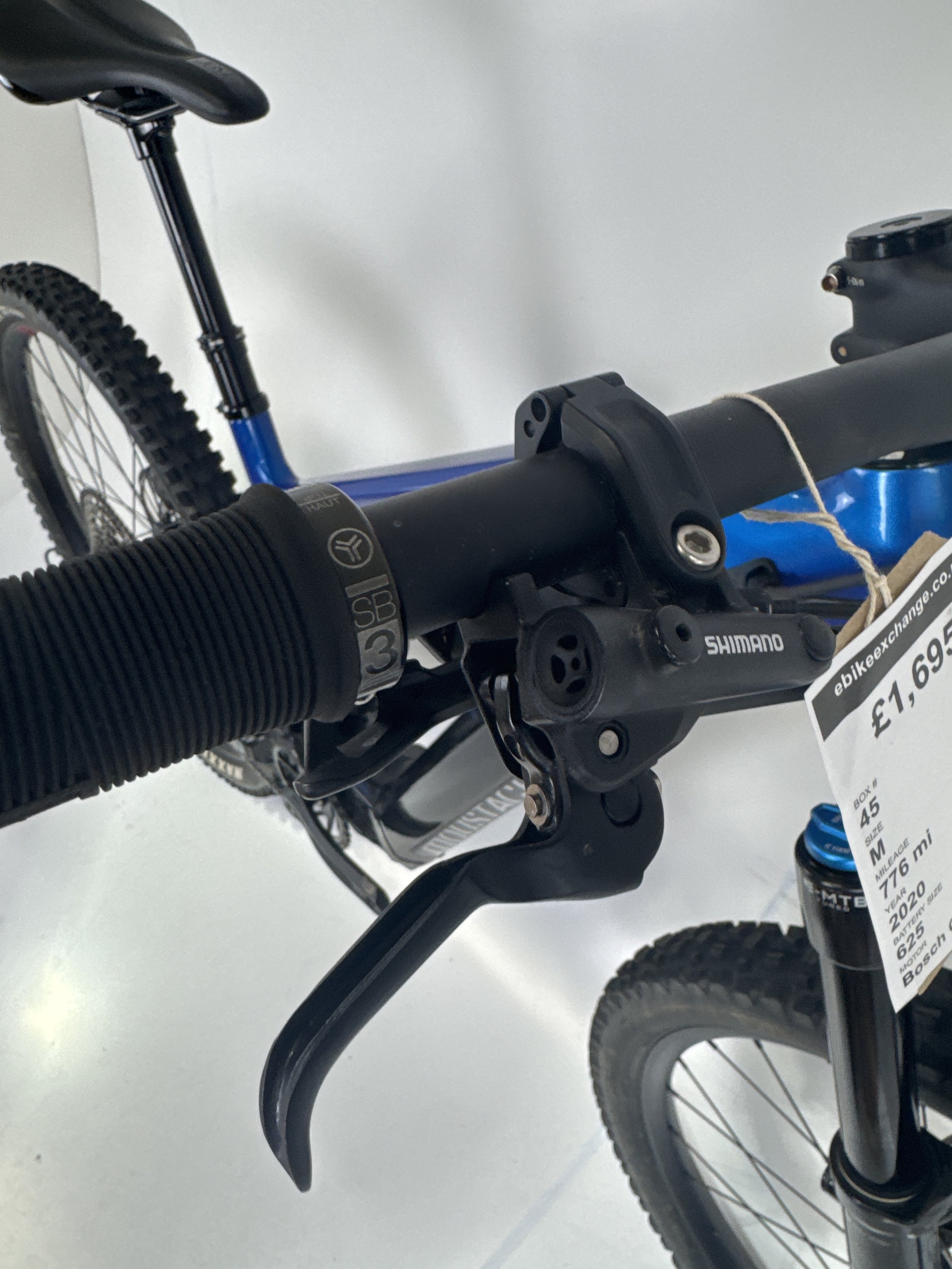 3_368 - 07 Brake Levers.jpg