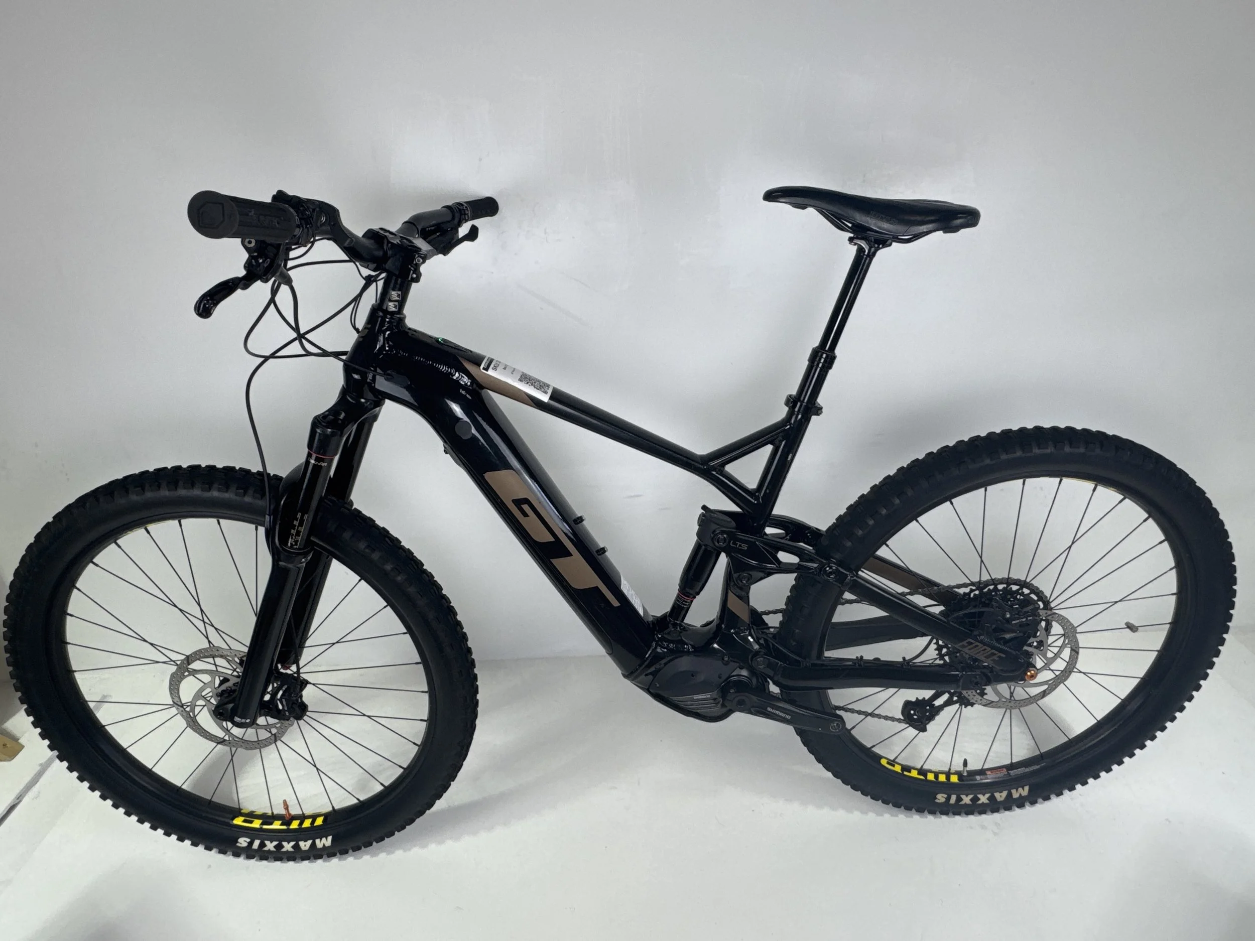 3_260 - 02 Non-Drive Side Full Bike.jpg