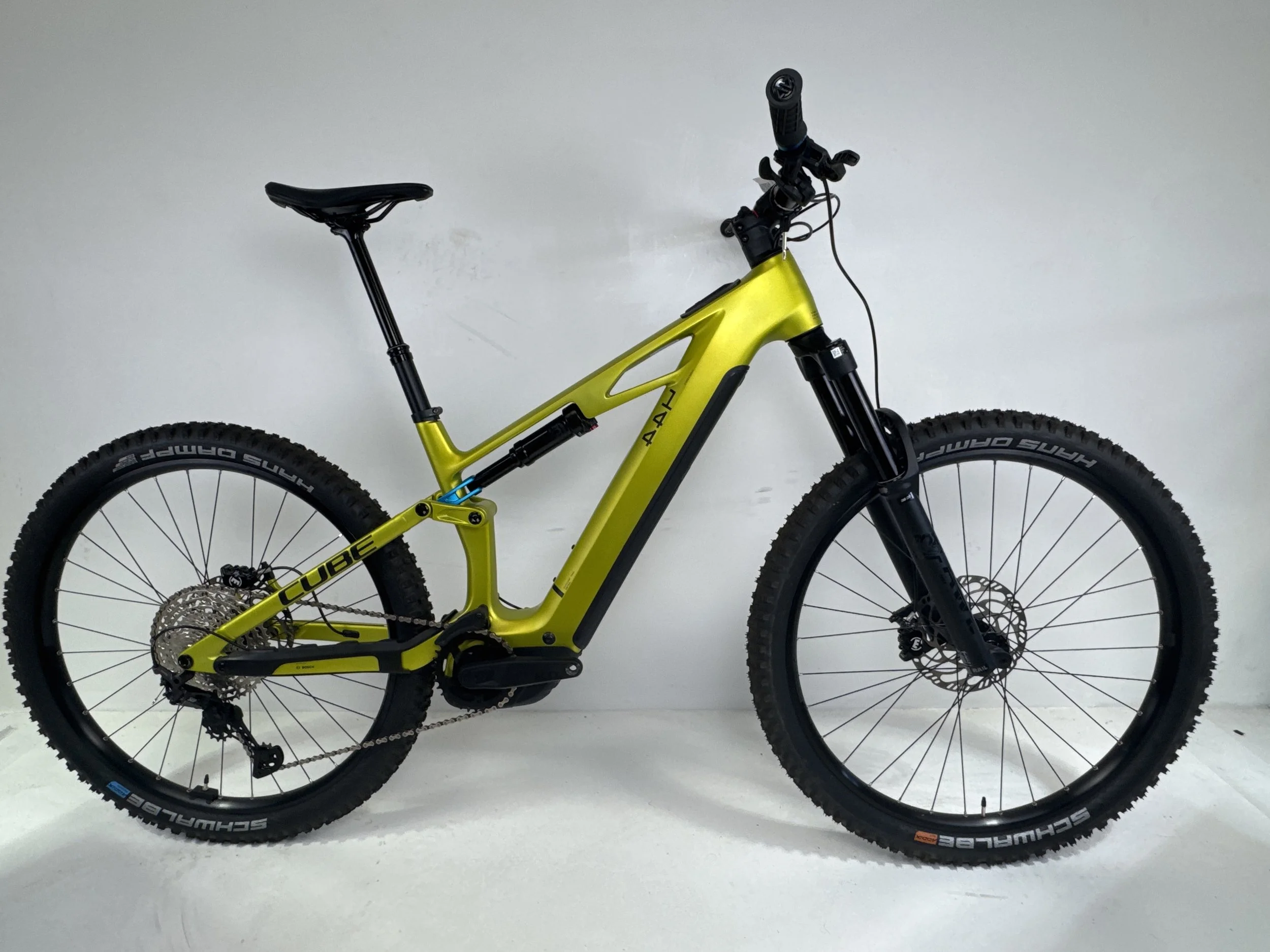 3_301 - 01 Drive Side Full Bike.jpg