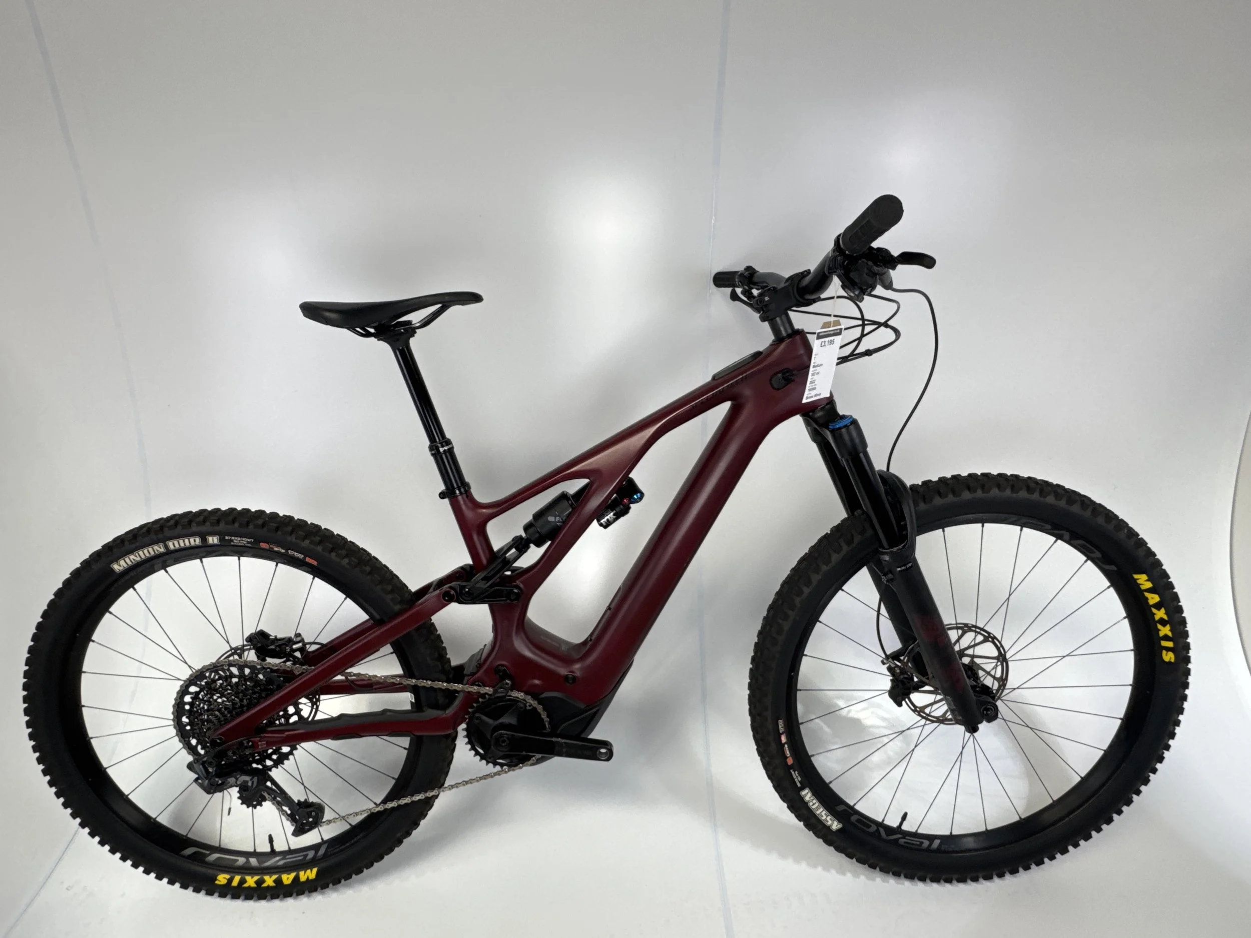 3_324 - 01 Drive Side Full Bike.jpg