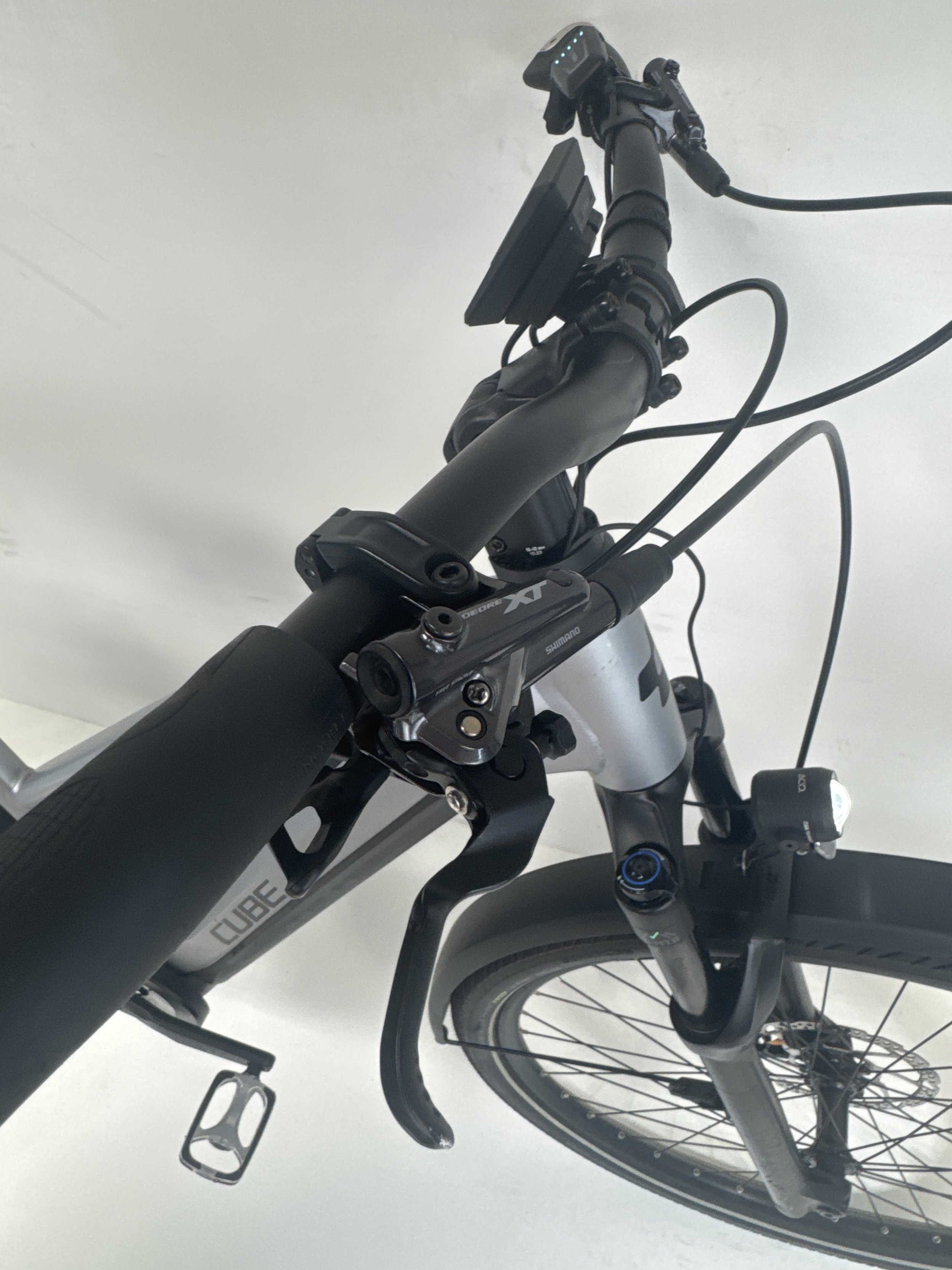 3_274 - 07 Brake Levers.jpg