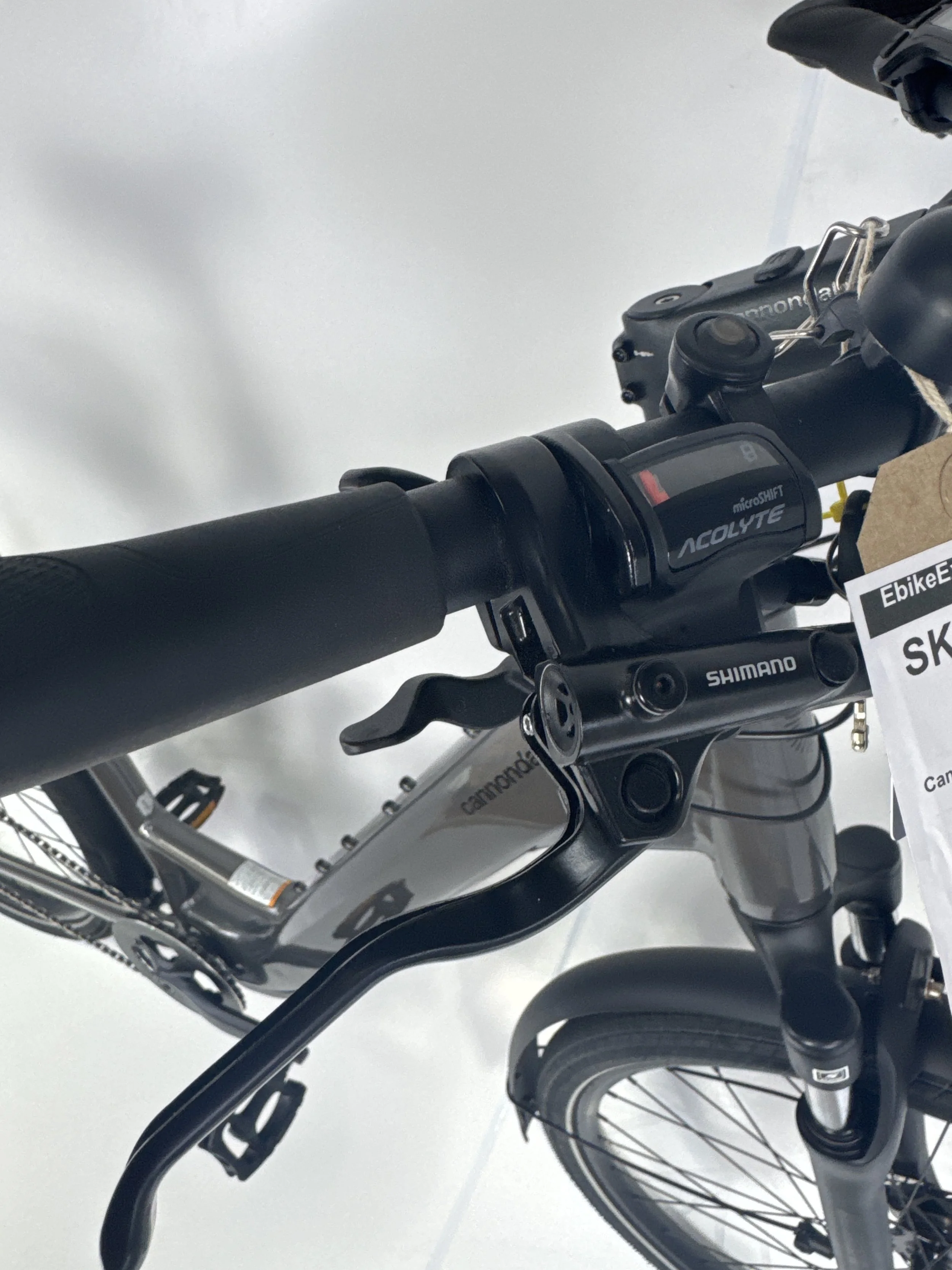3_387 - 07 Brake Levers.jpg
