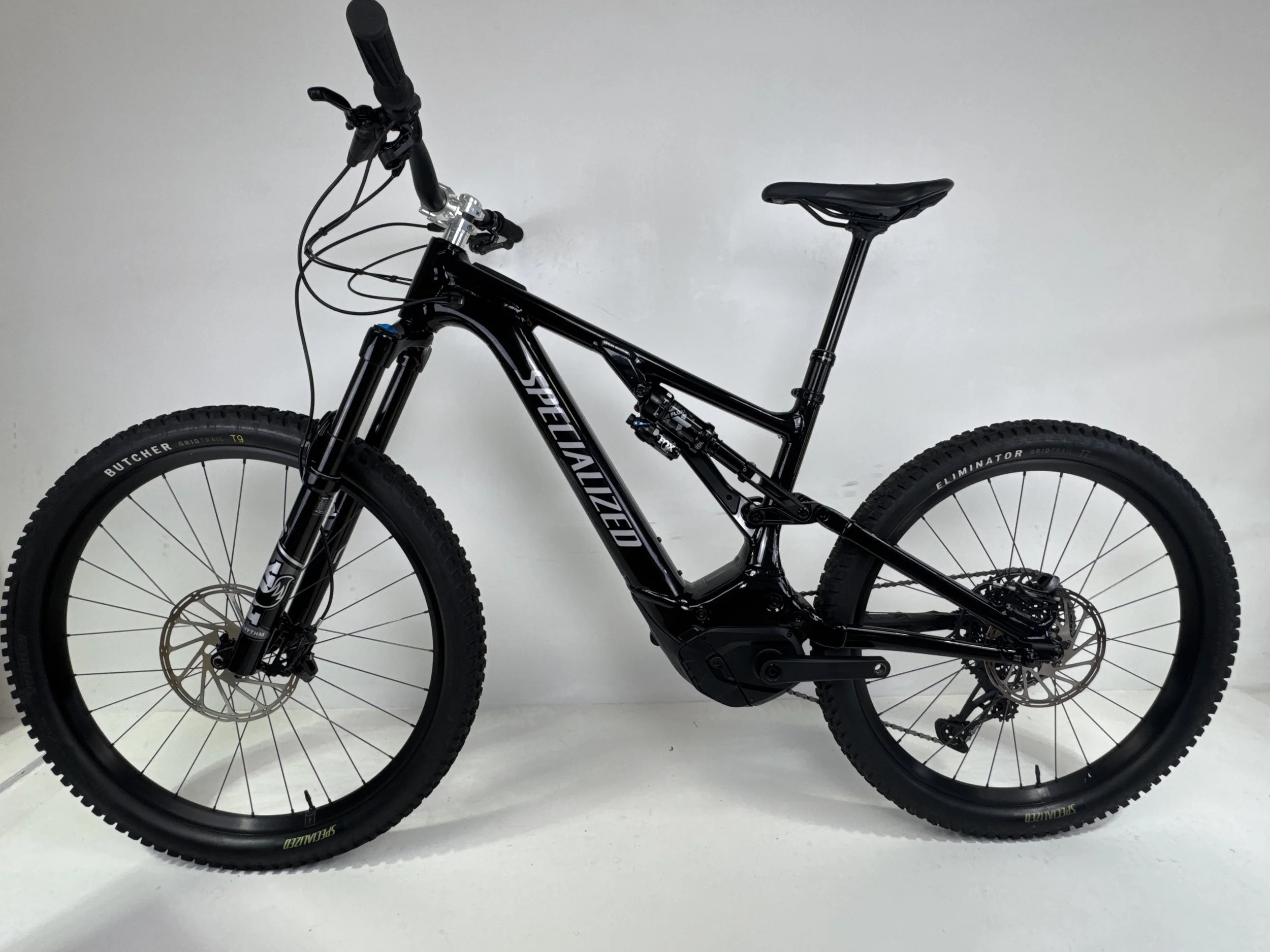 3_276 - 02 Non-Drive Side Full Bike.jpg