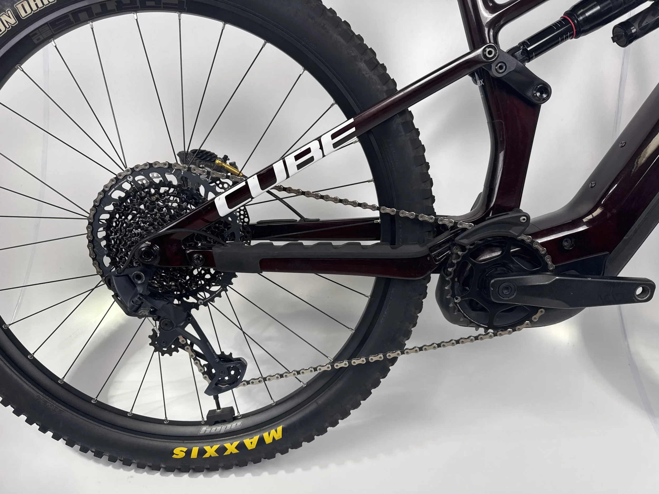 3_374 - 11 Drivetrain.jpg