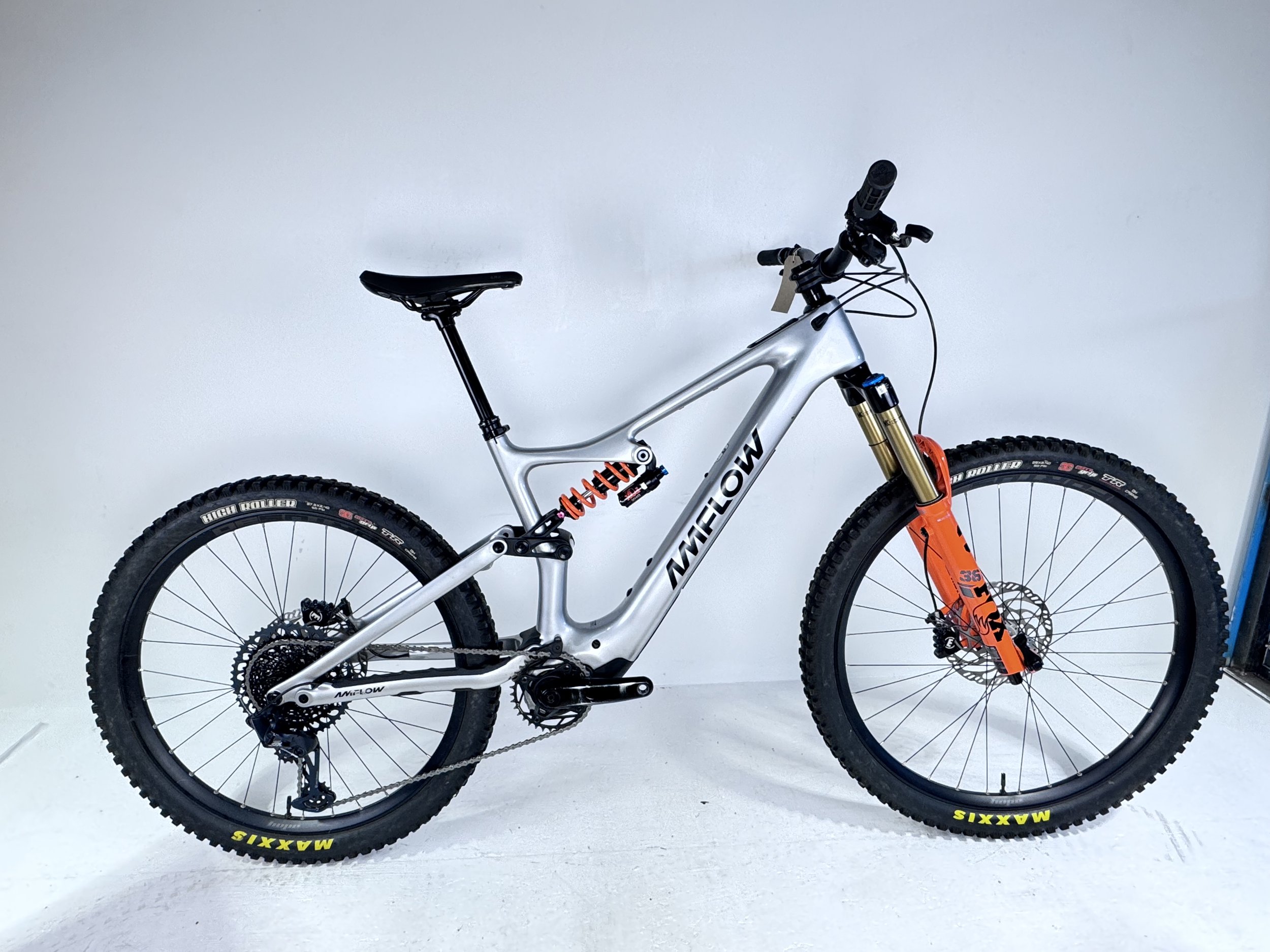 Amflow PL Carbon 2024