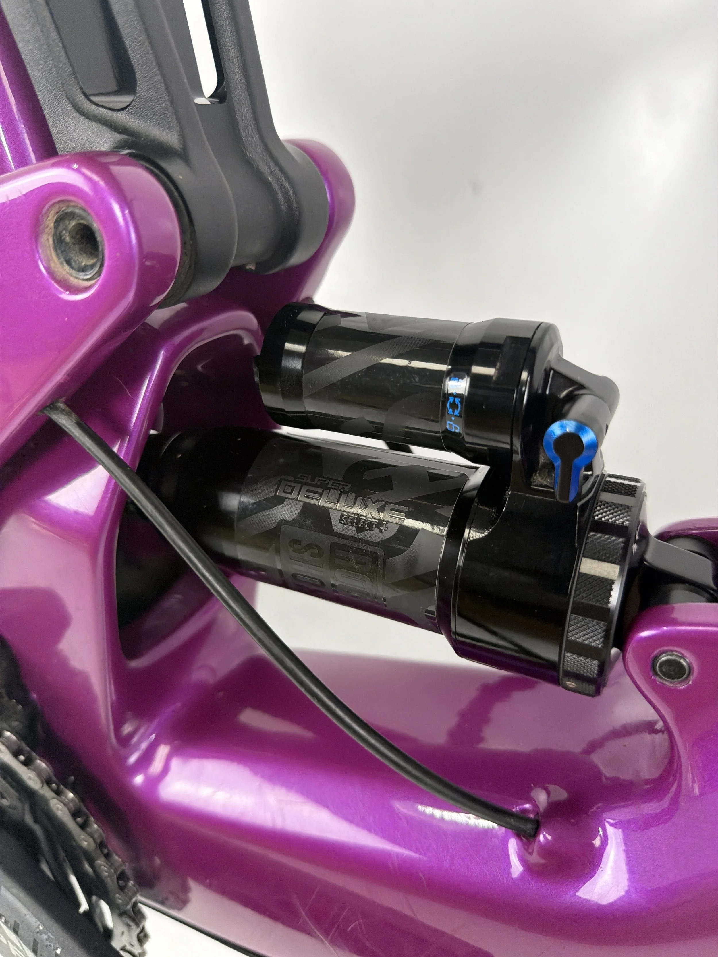 3_502 - 10 Shock.jpg
