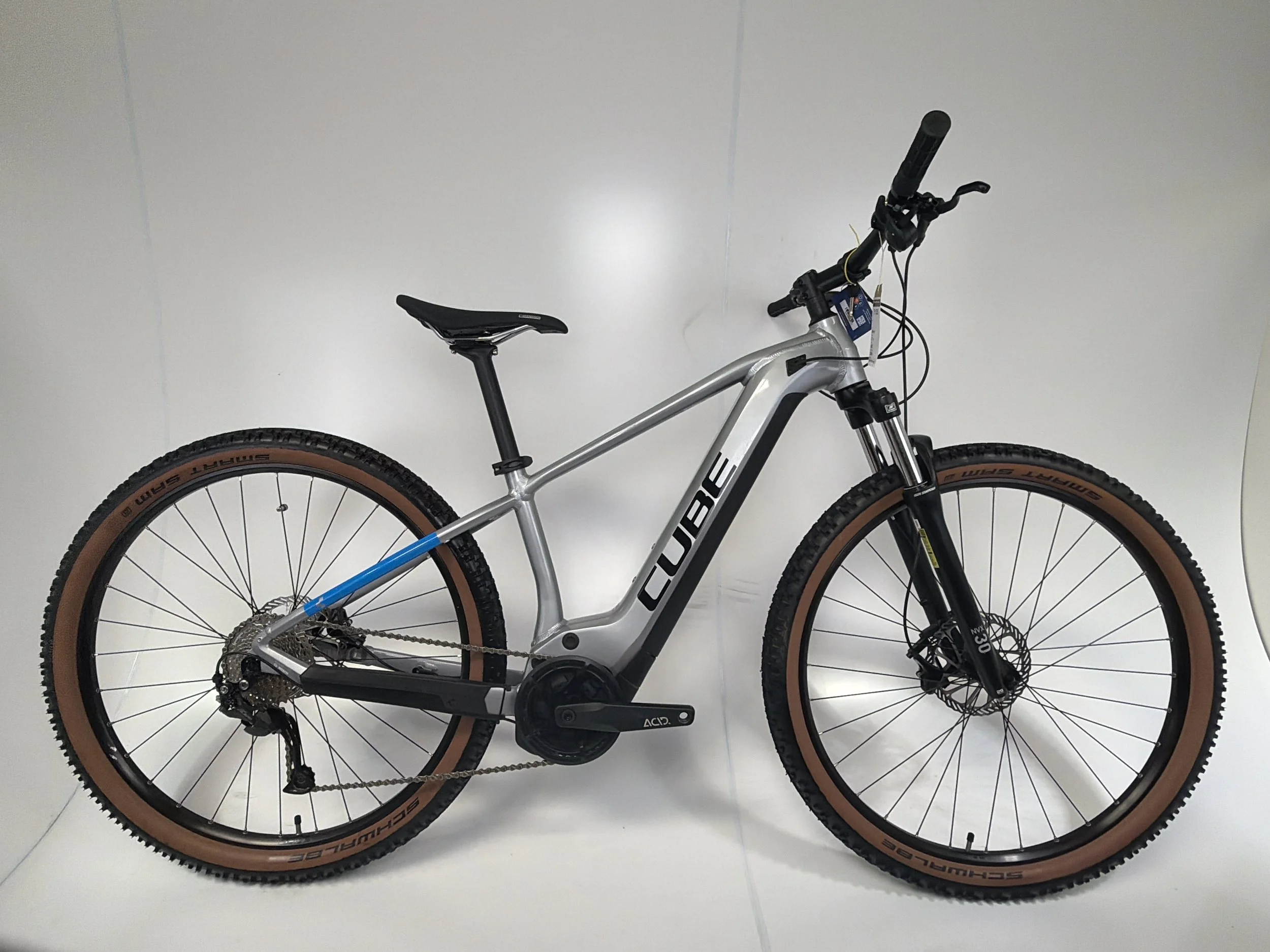 3_430 - 01 Drive Side Full Bike.jpg
