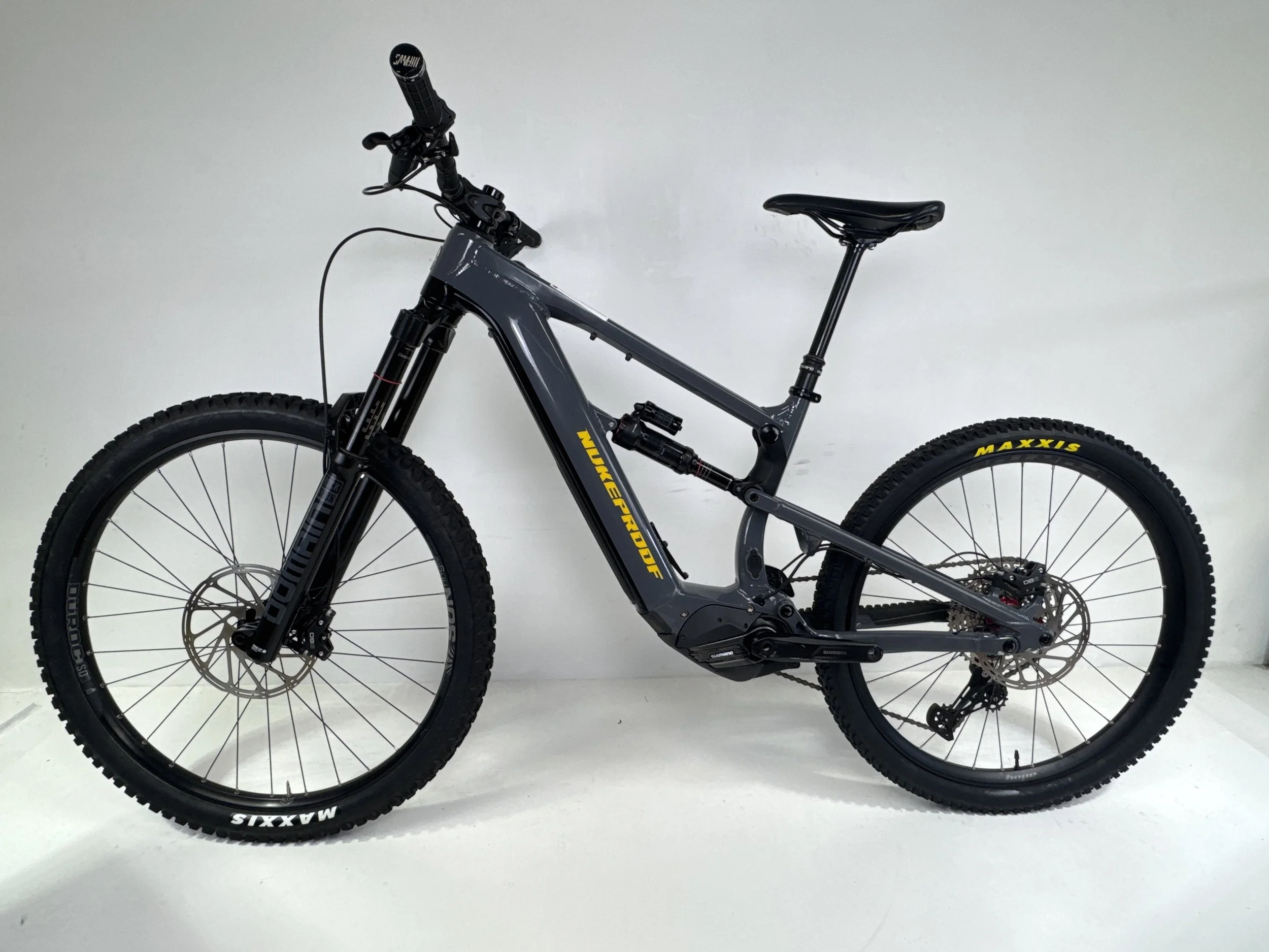 3_266 - 02 Non-Drive Side Full Bike.jpg