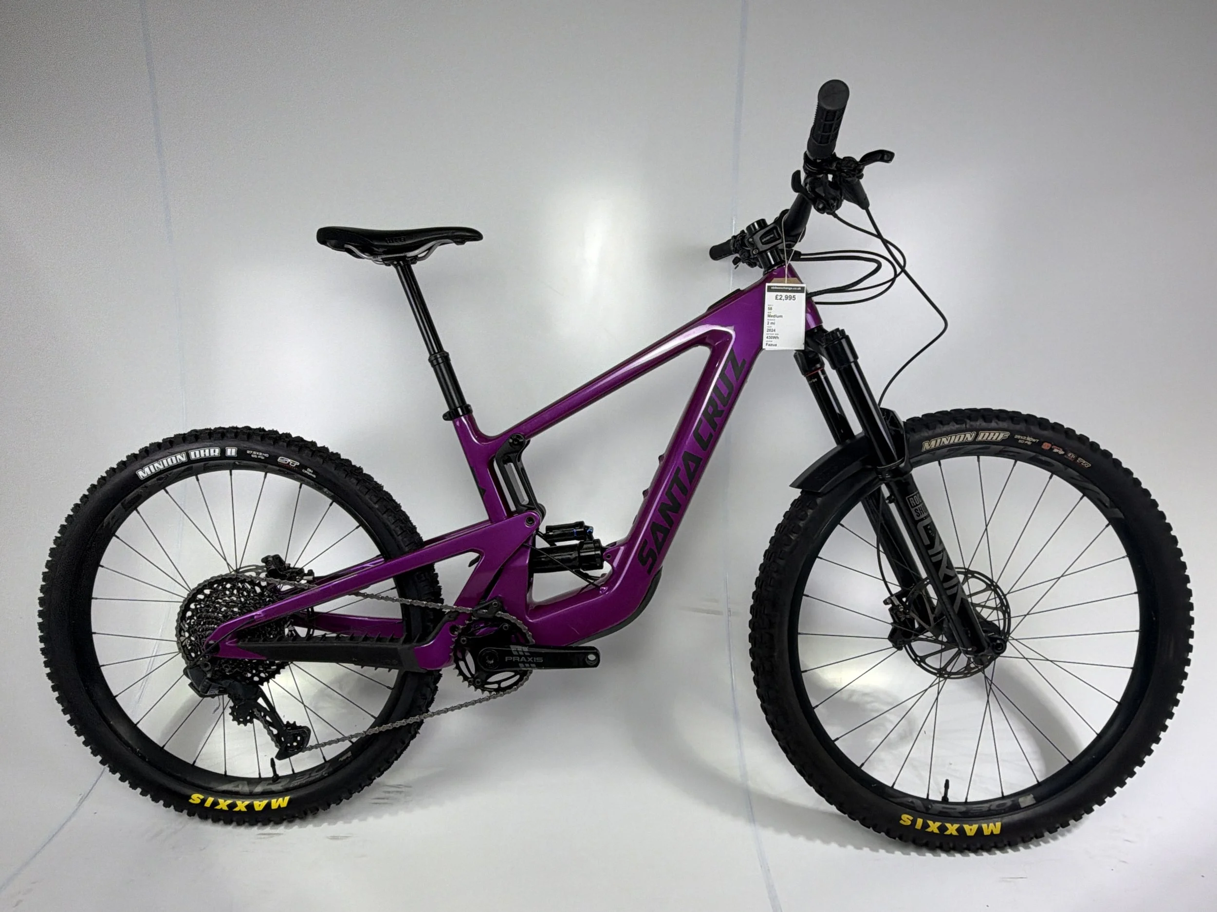 3_502 - 01 Drive Side Full Bike.jpg