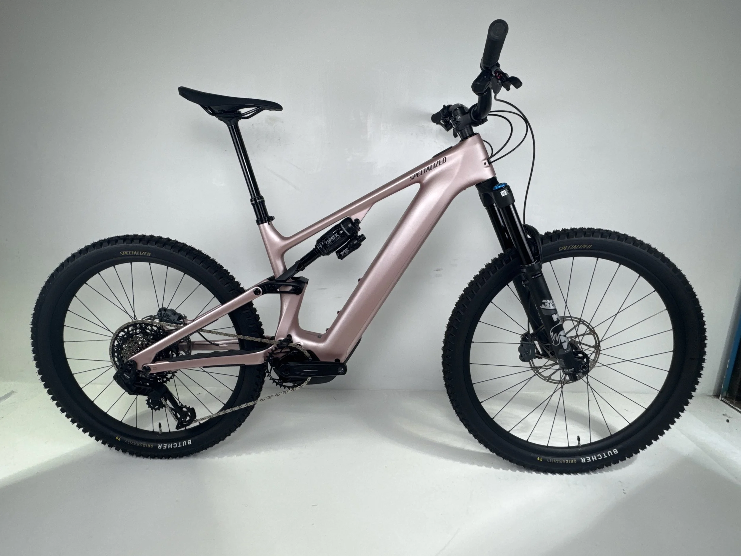 3_277 - 01 Drive Side Full Bike.jpg