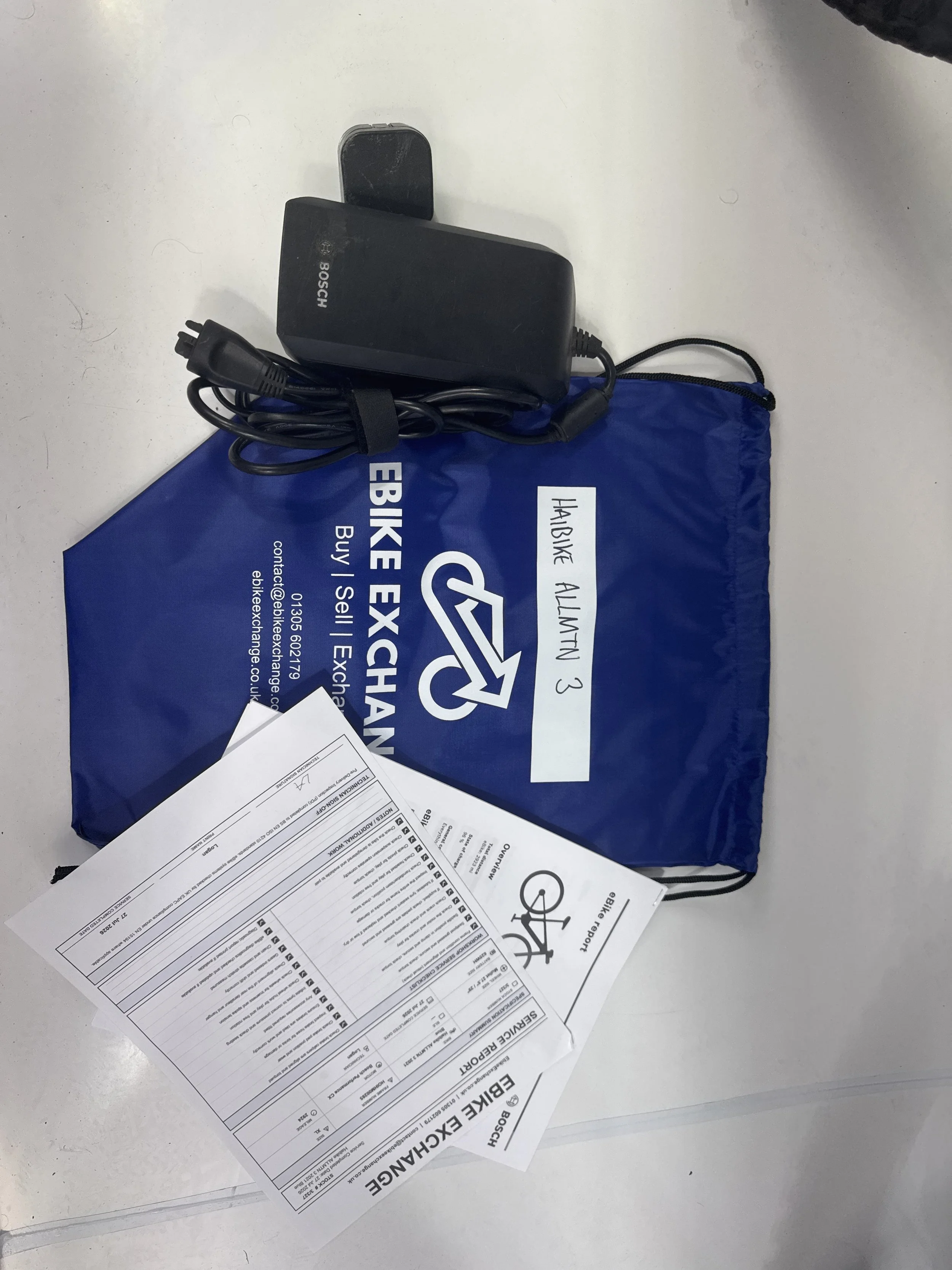 3_327 - 99 Charger Manuals Service Reports Box Contents.jpg
